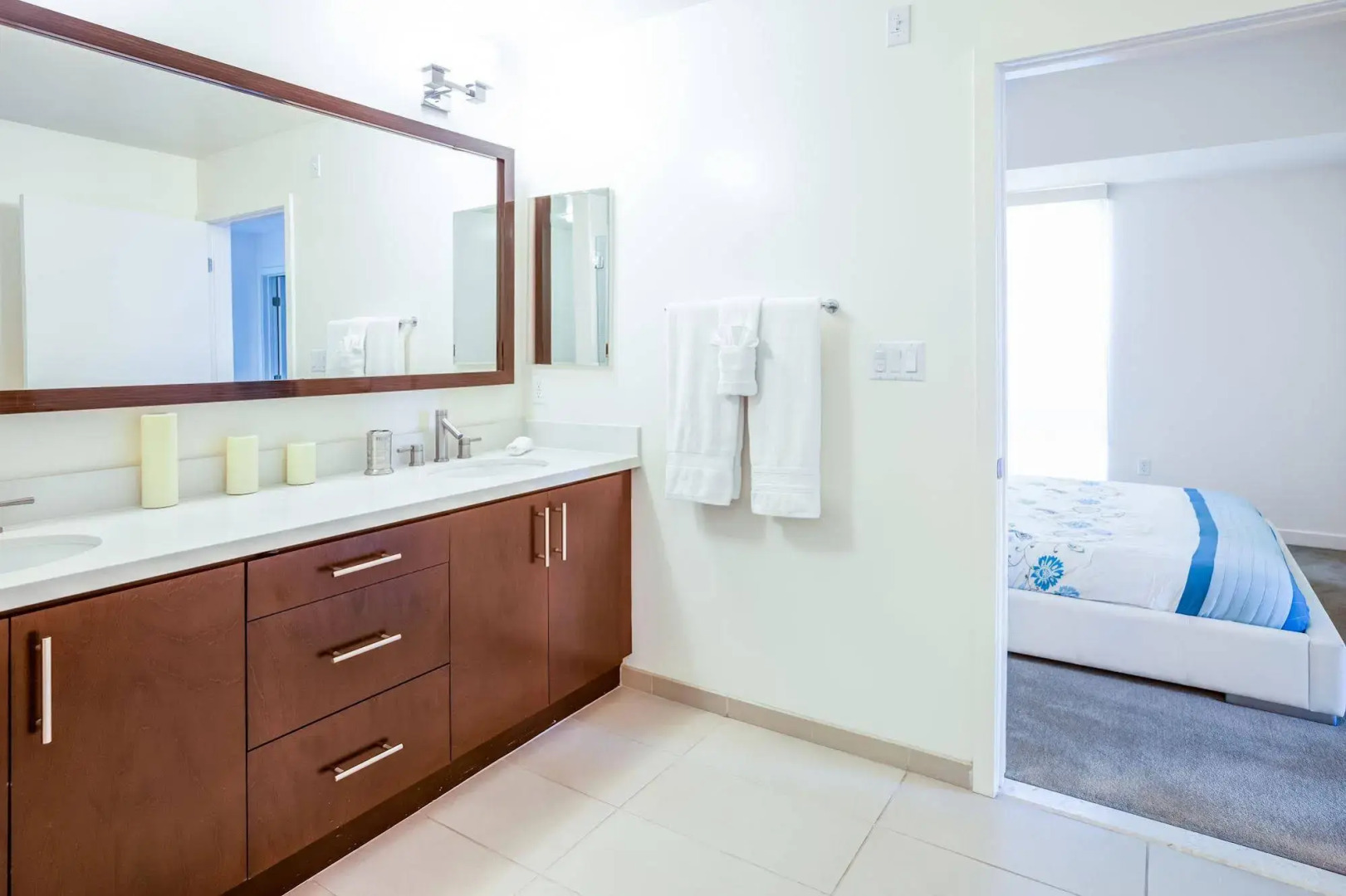 Heaven on Washington Furnished Apartments