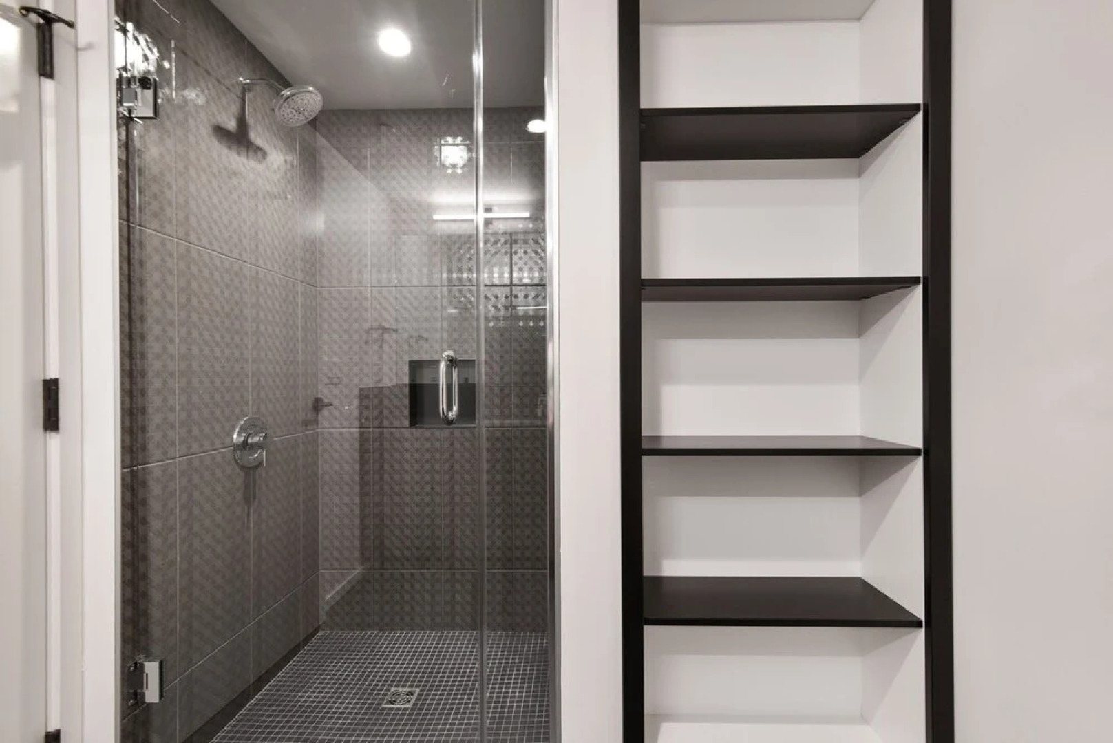 BlueBird on Canal Street