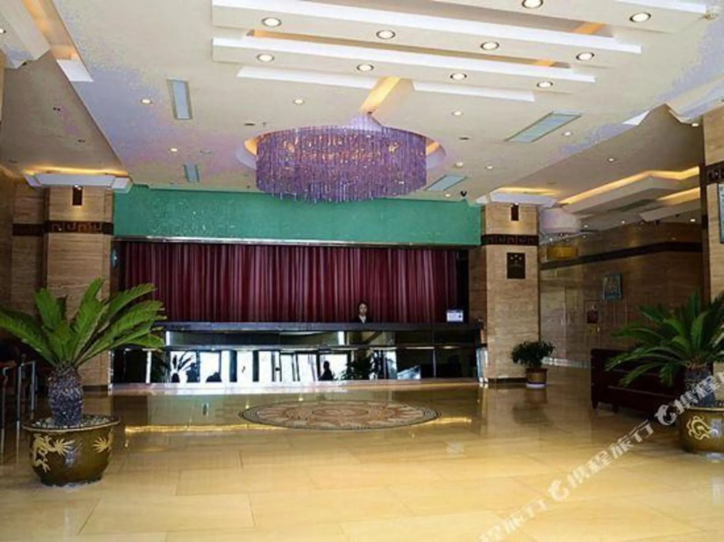 Dongfang Hotel