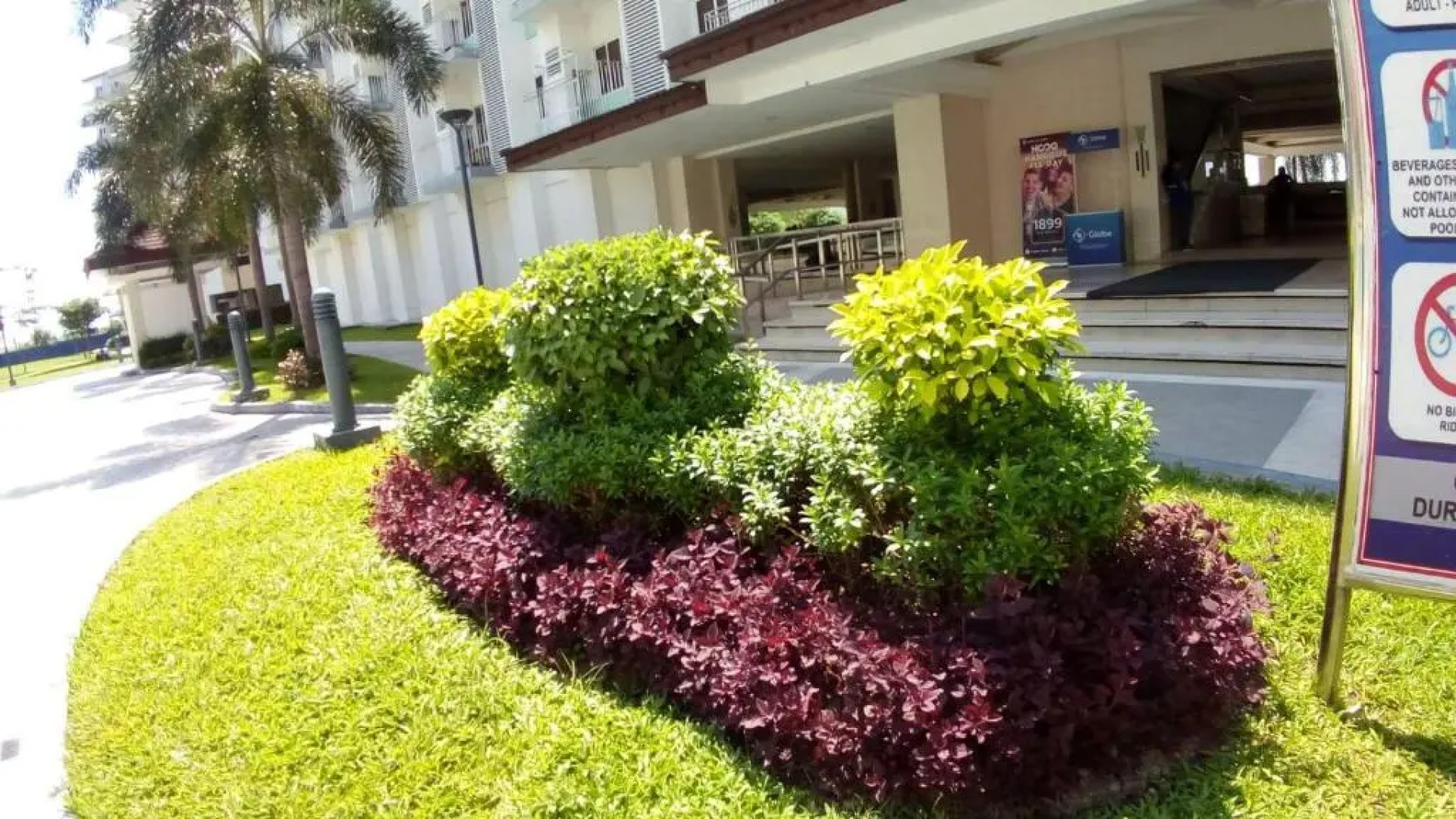 Field Residence Condotel Pls do not pay on line Our Staff Are Fully Vaccinated Free Pool Access