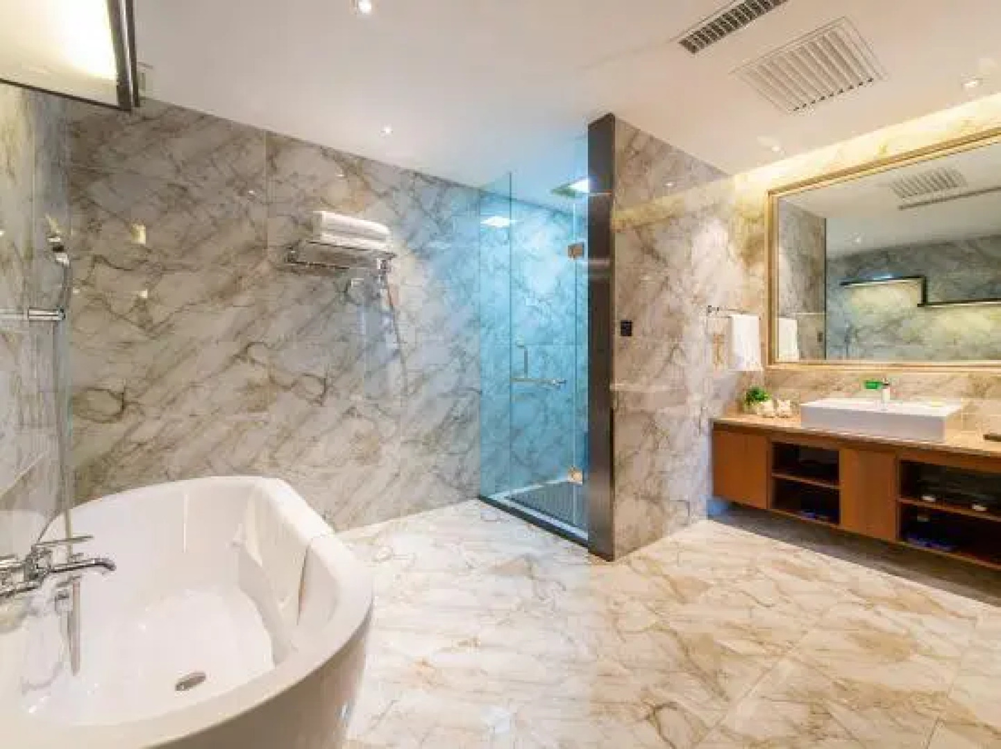 Ningxia Labor Union Hotel