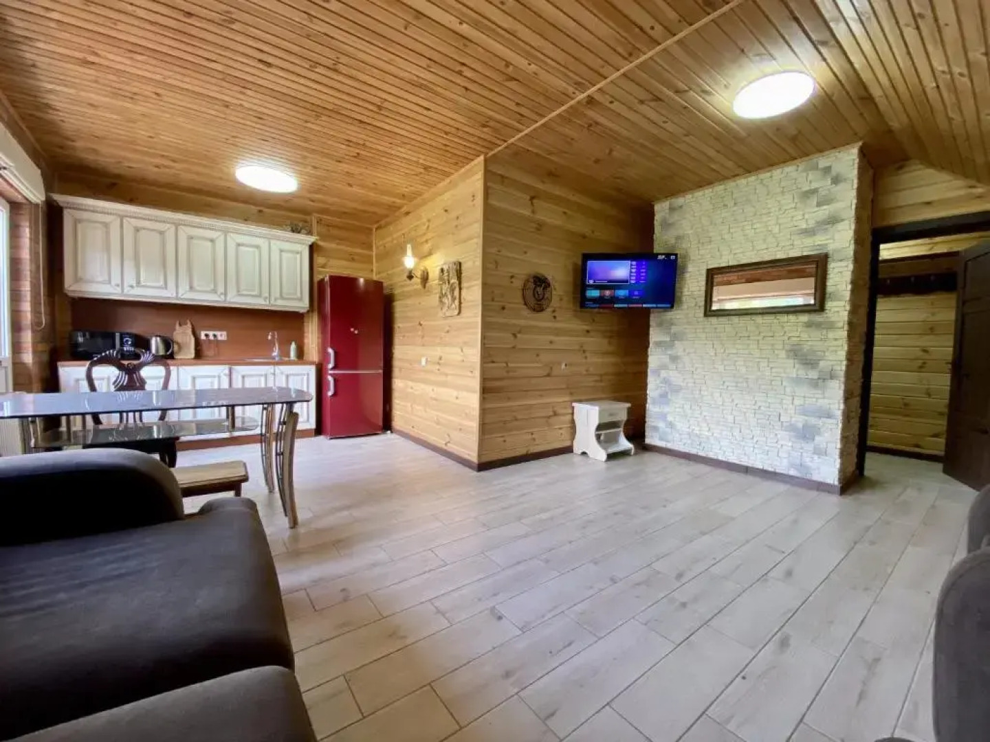 Готель Довбуш