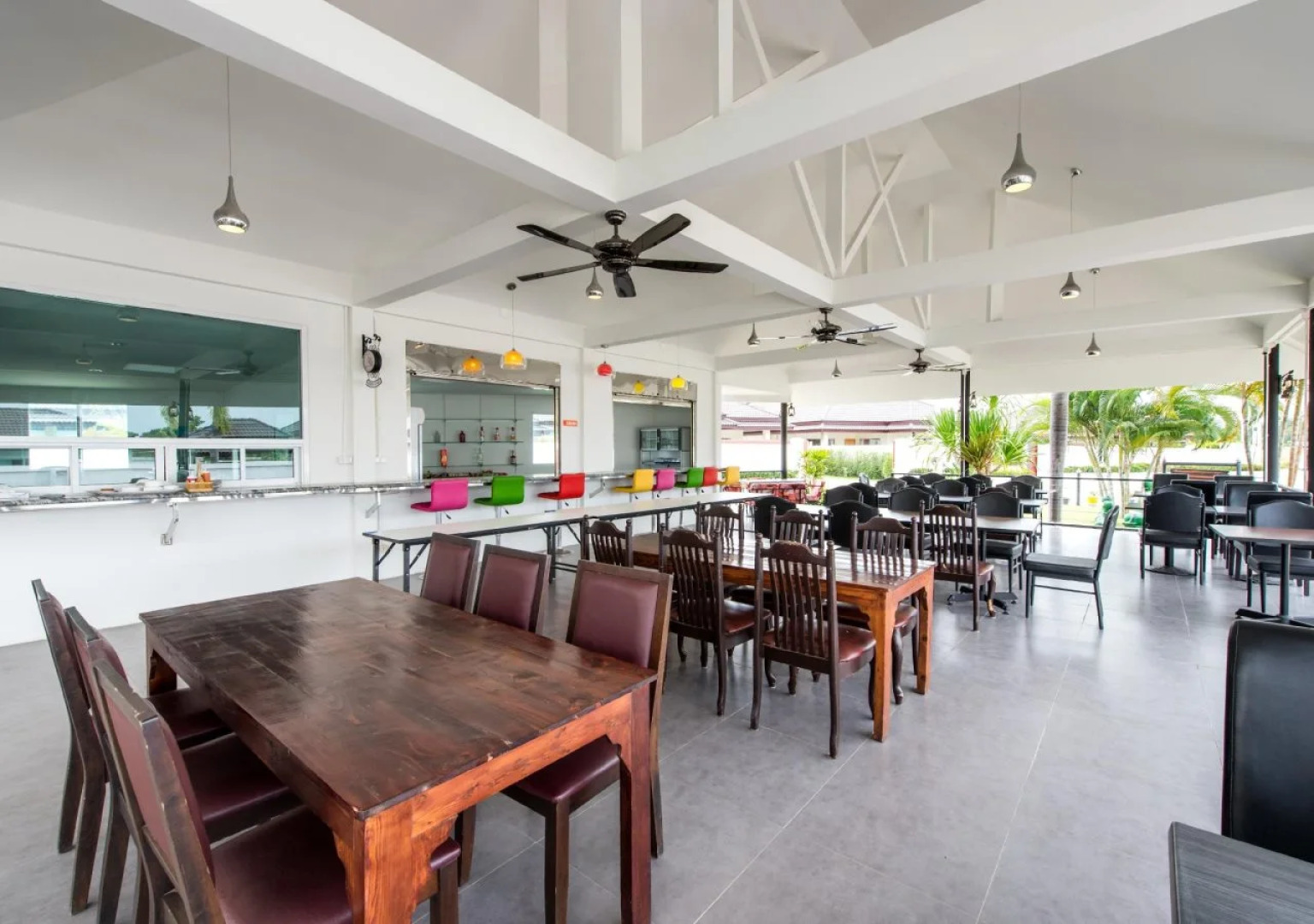 Unique Paradise Resort