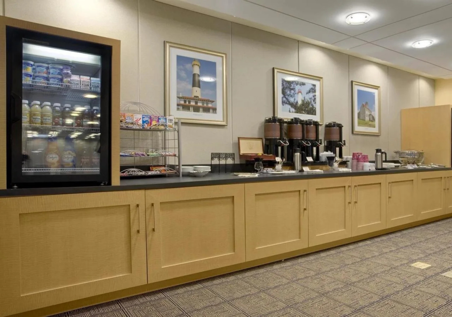 Hilton East Brunswick Hotel & Executive Meeting Center