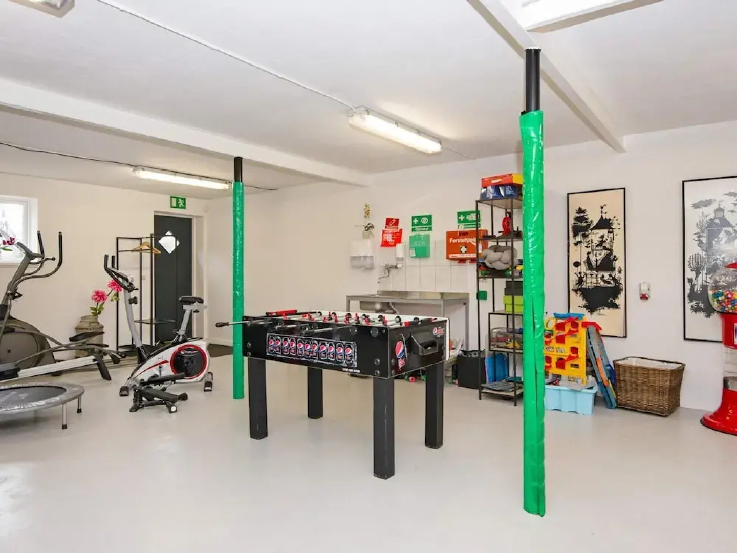 4 Star Holiday Home in Henne