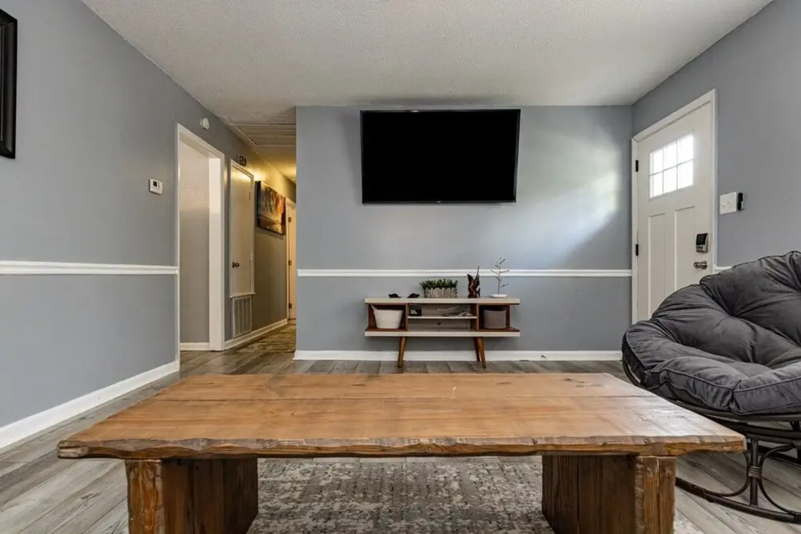 Cozy 3BR Home Patio Grill Free Parking Wi-fi