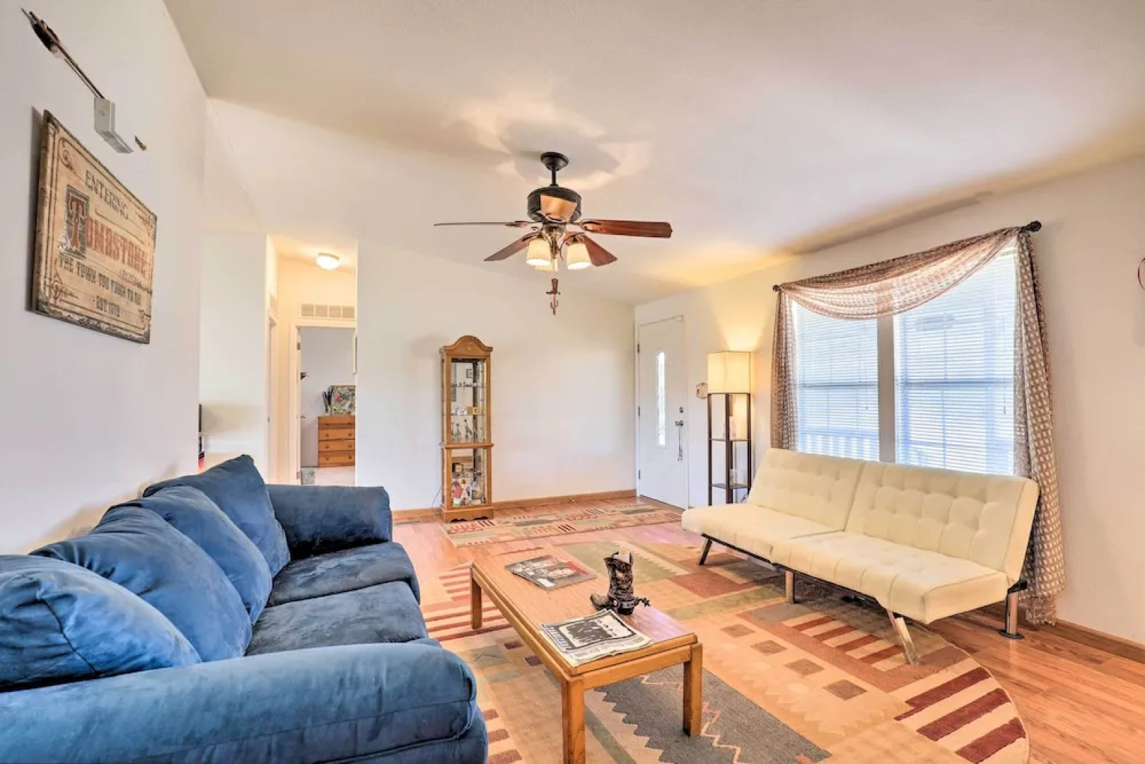 Quiet Tombstone Retreat ~ 3 Mi to Historic Dtwn!