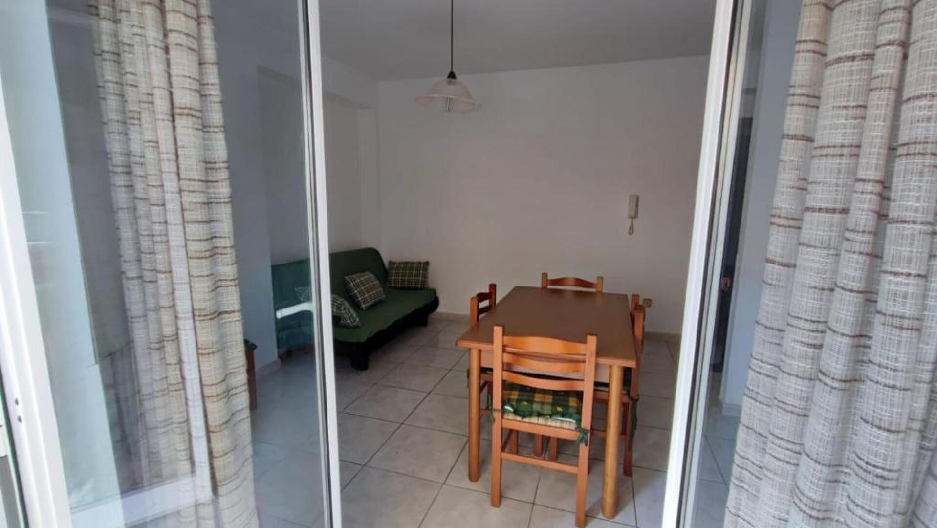 via dei pini n°63 int. 1