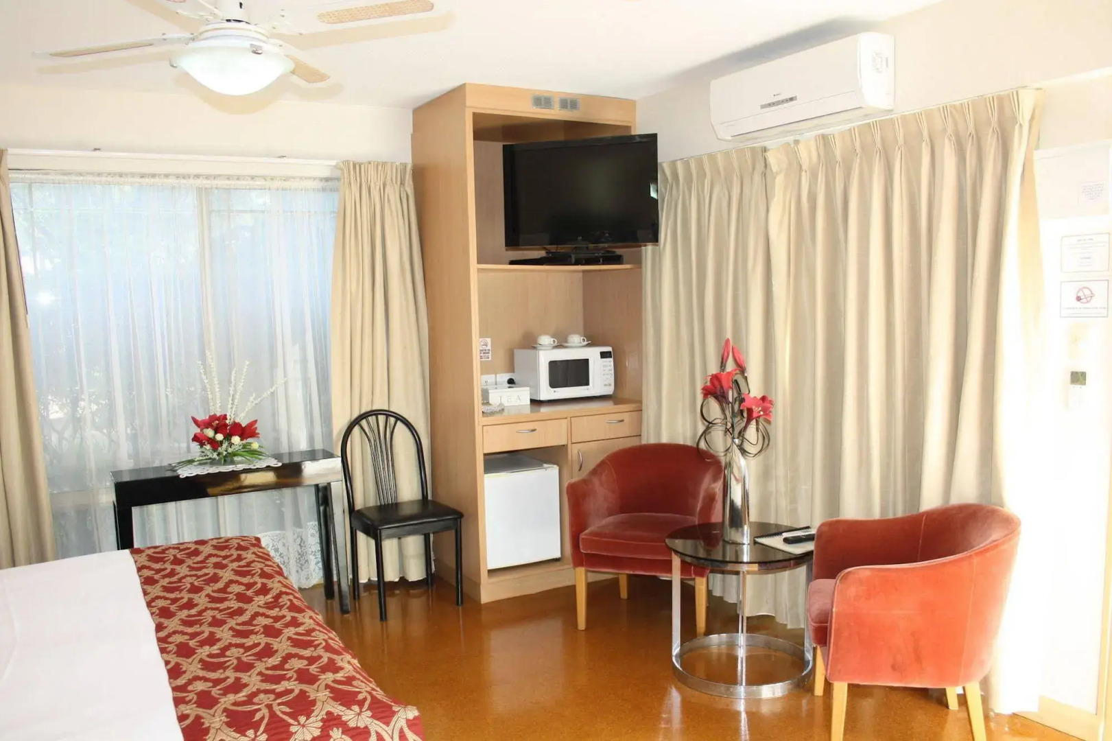 The Swan Valley Hotel