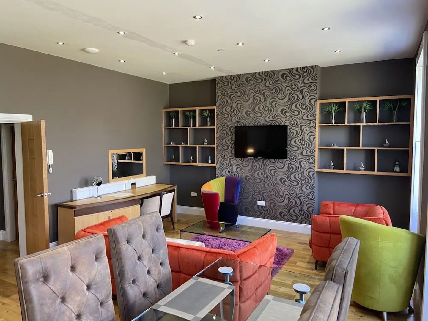 Halvard Apartments at Castletown