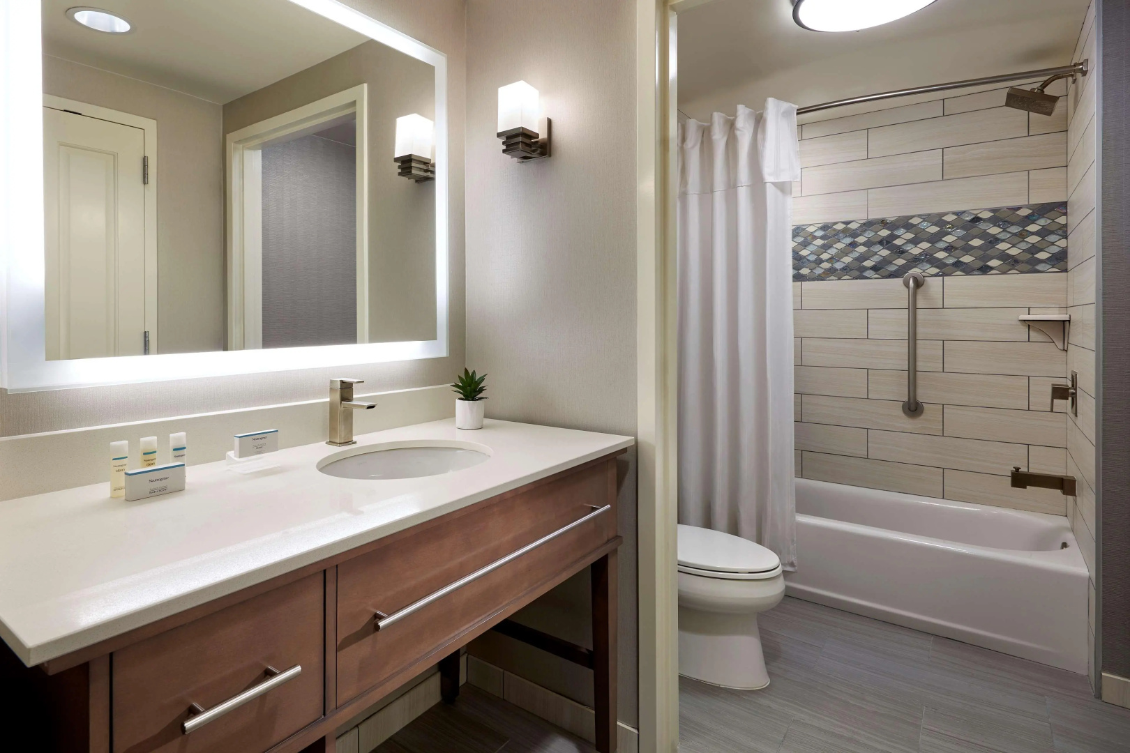Homewood Suites by Hilton Los Angeles Redondo Beach