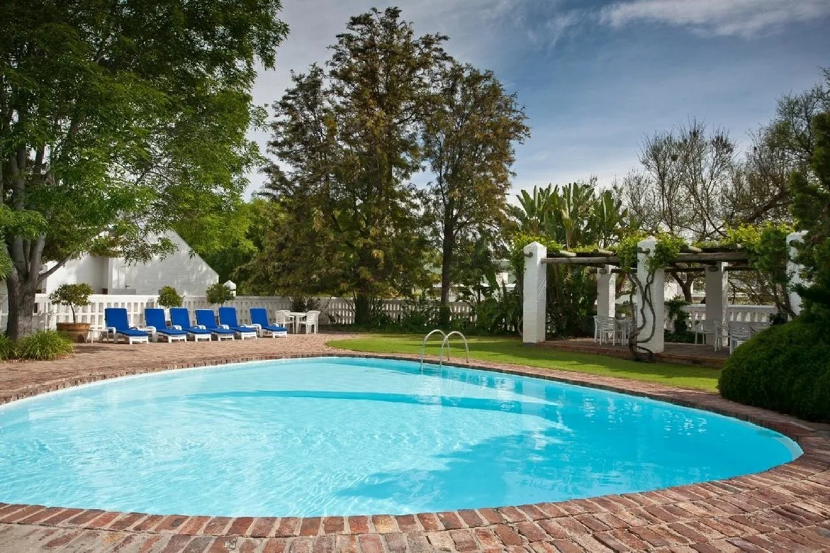 Protea Hotel by Marriott Oudtshoorn Riempie Estate