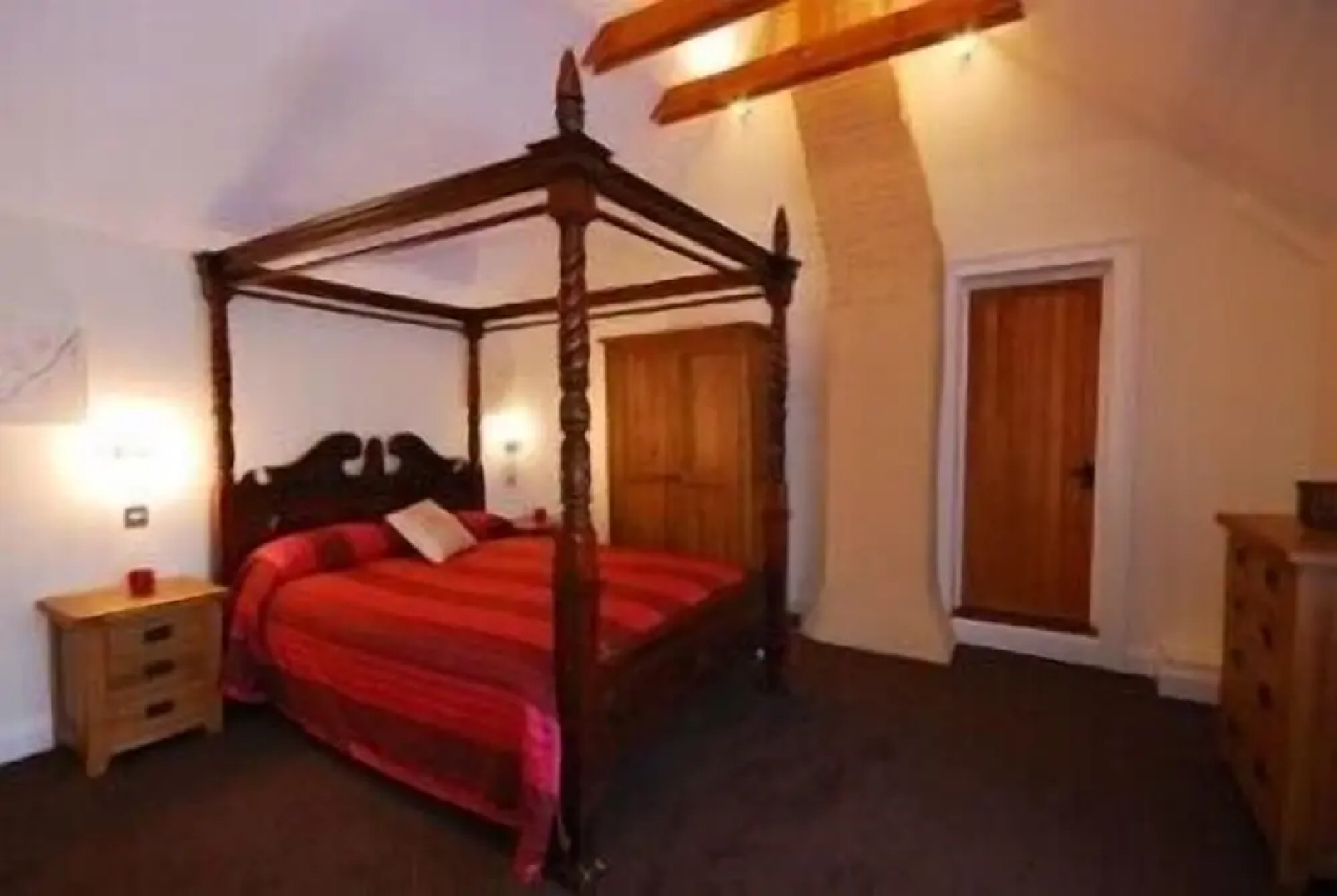 The Newtown House Hotel