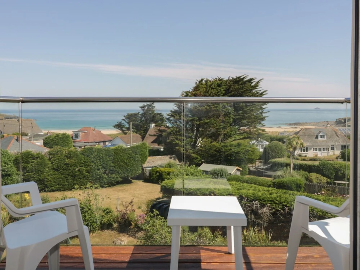 Yellow Sands Apartment 6