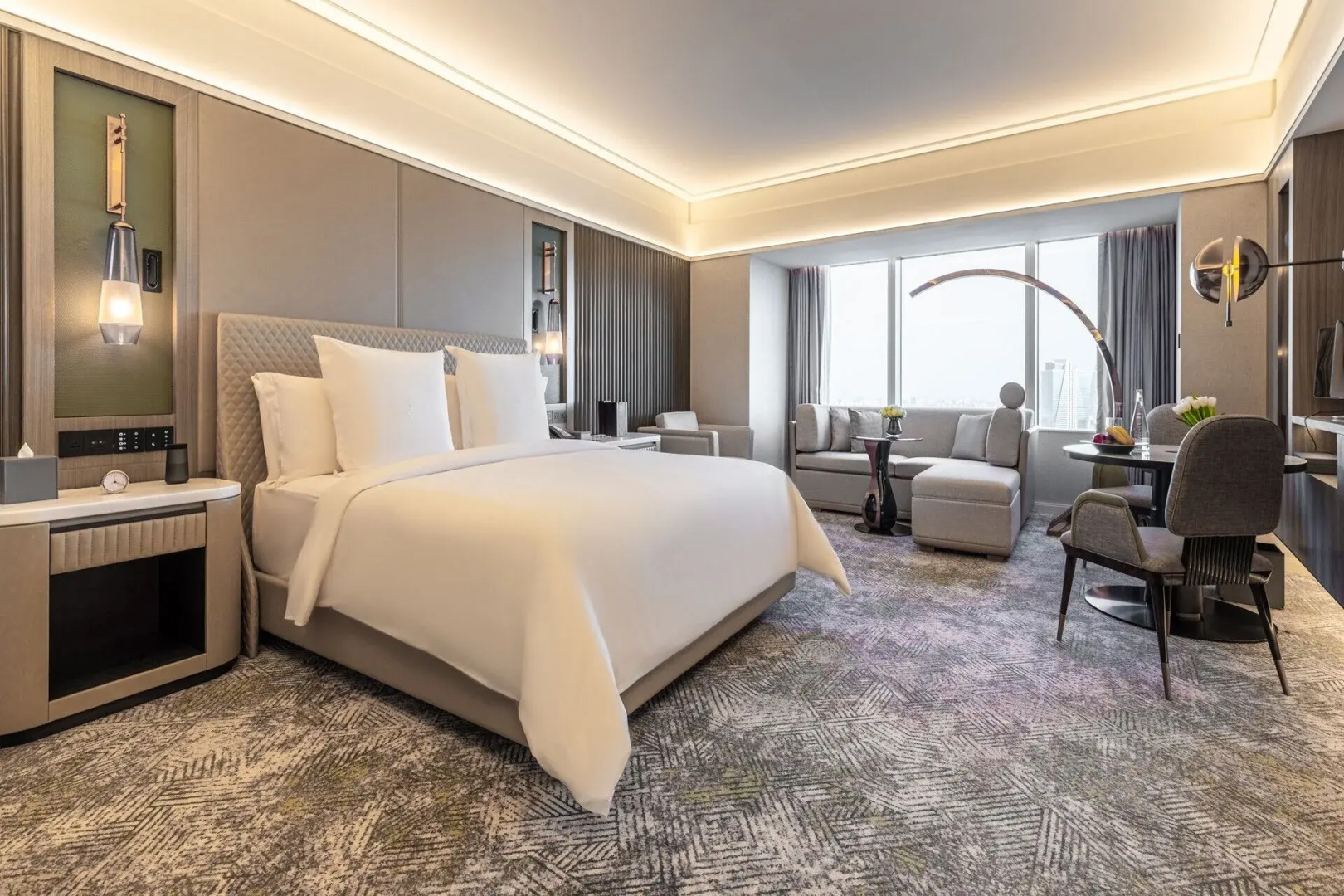 Отель Four Seasons Riyadh At Kingdom Center