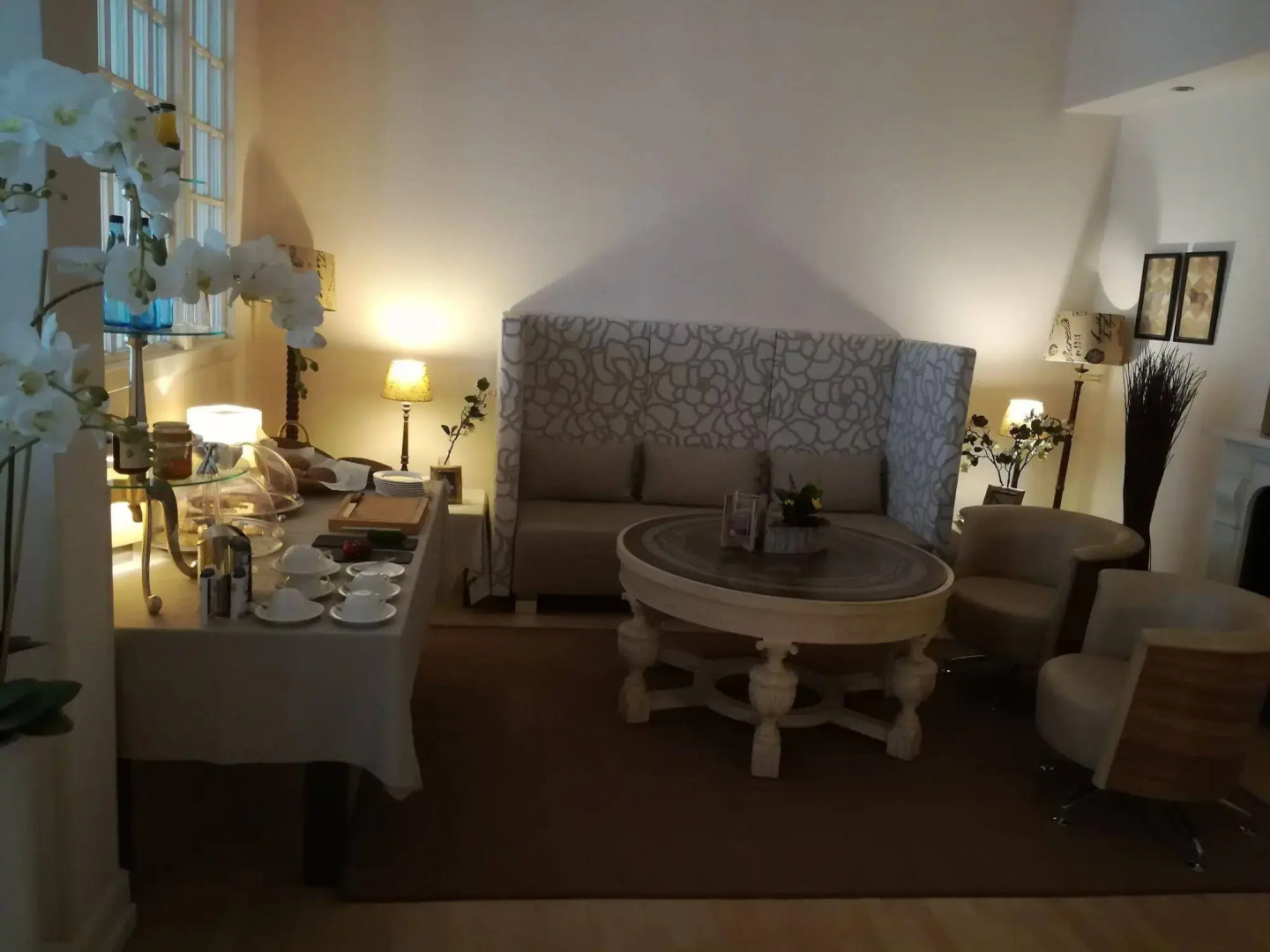 Apartmenthaus Hohe Strae UG