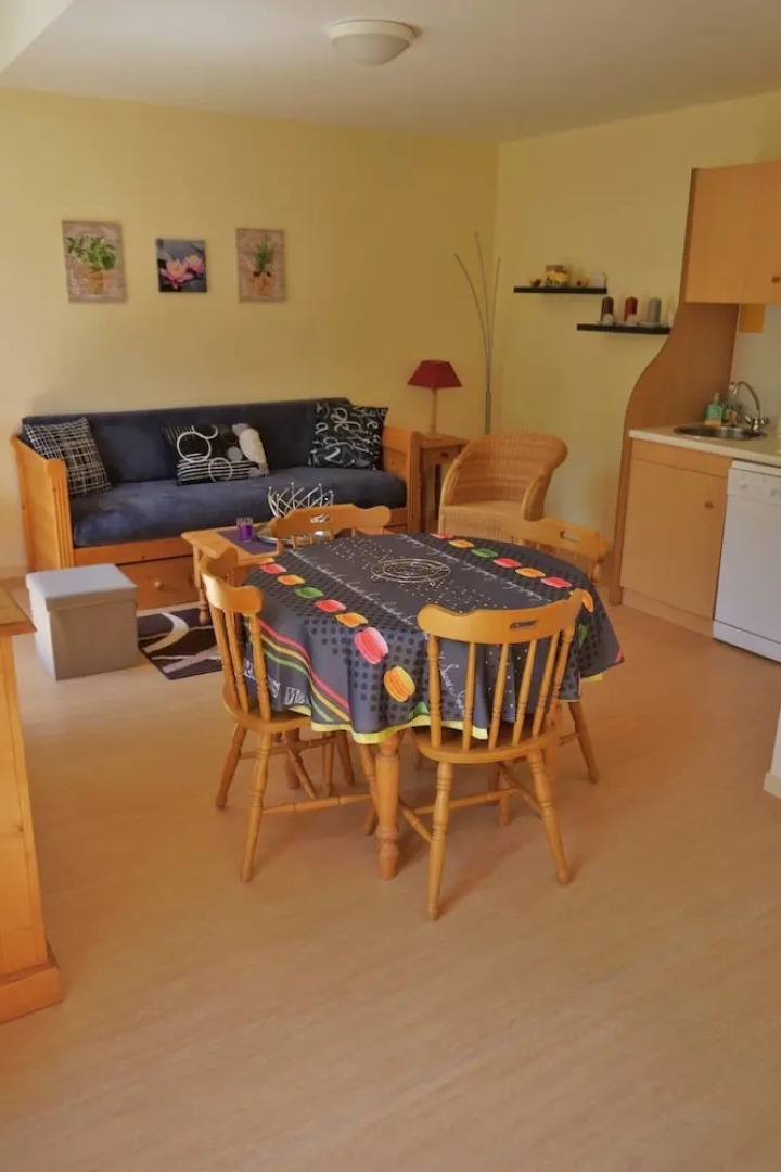 Logement n202 4pers face aux Thermes