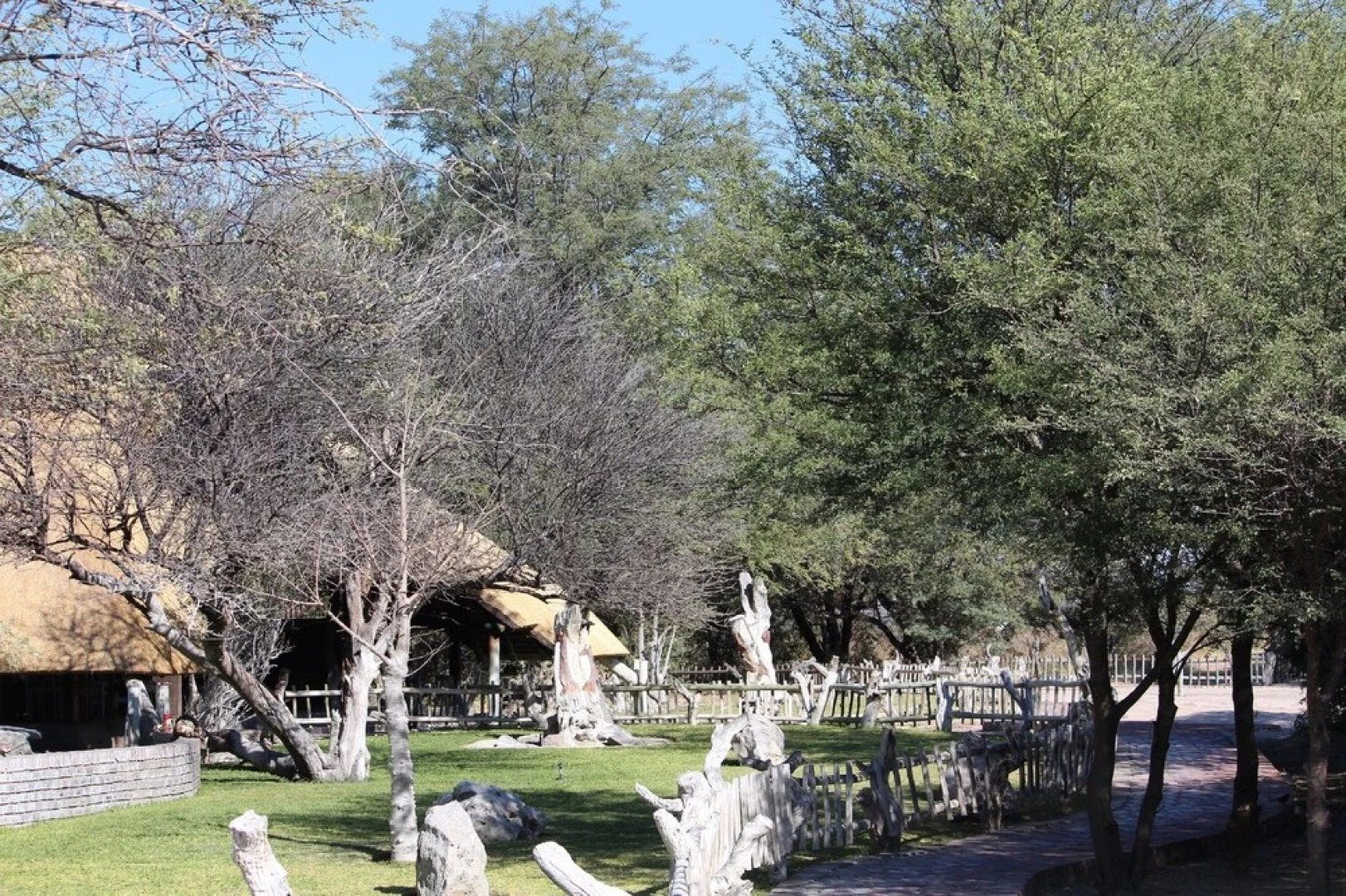 Grassland Bushman Lodge