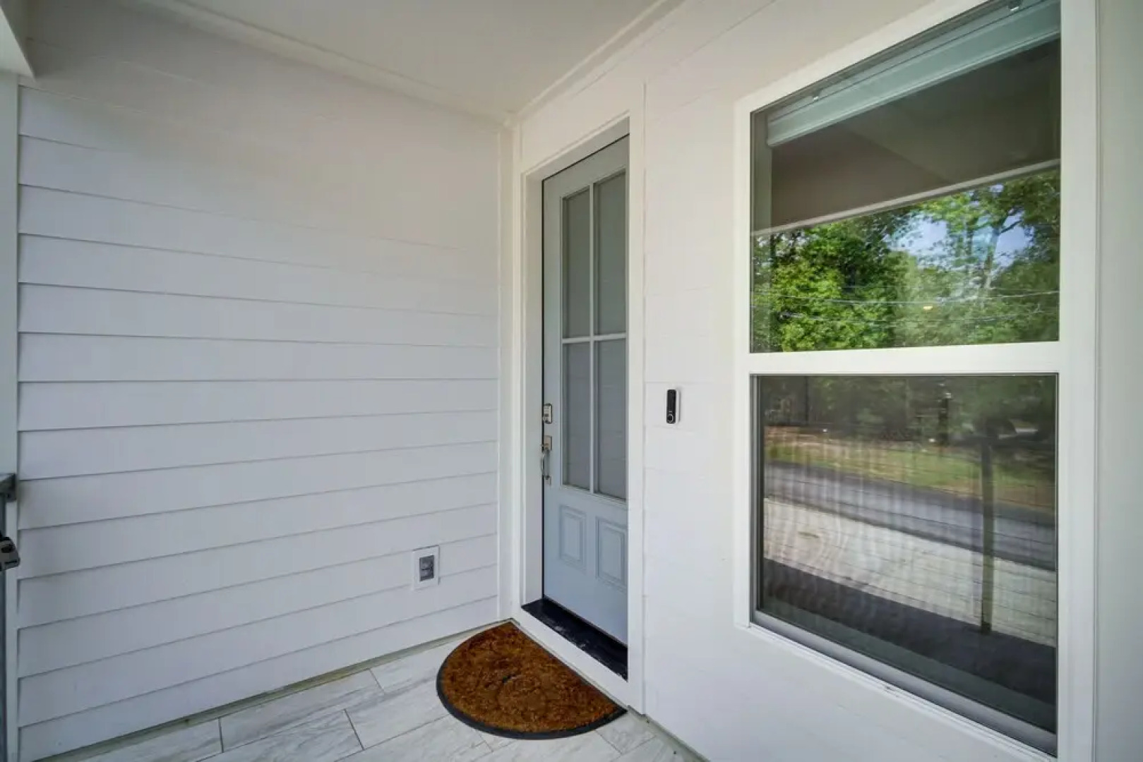 Diamondhead Retreat w/ Deck, Pool & Golf!