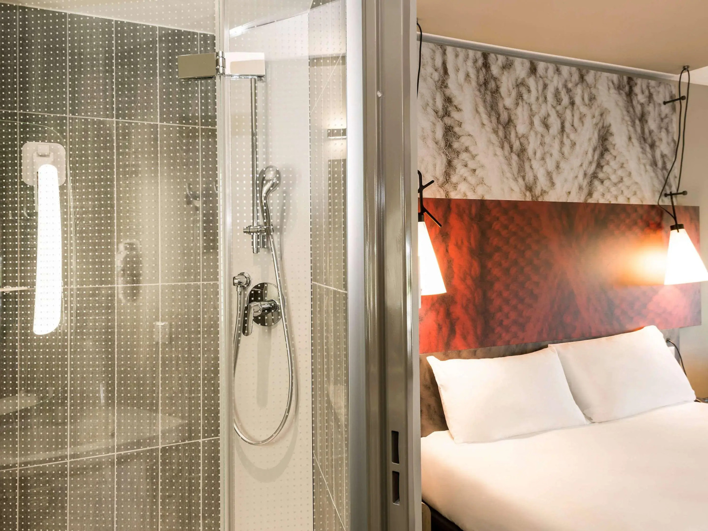 ibis Pontorson Baie du Mont-Saint-Michel