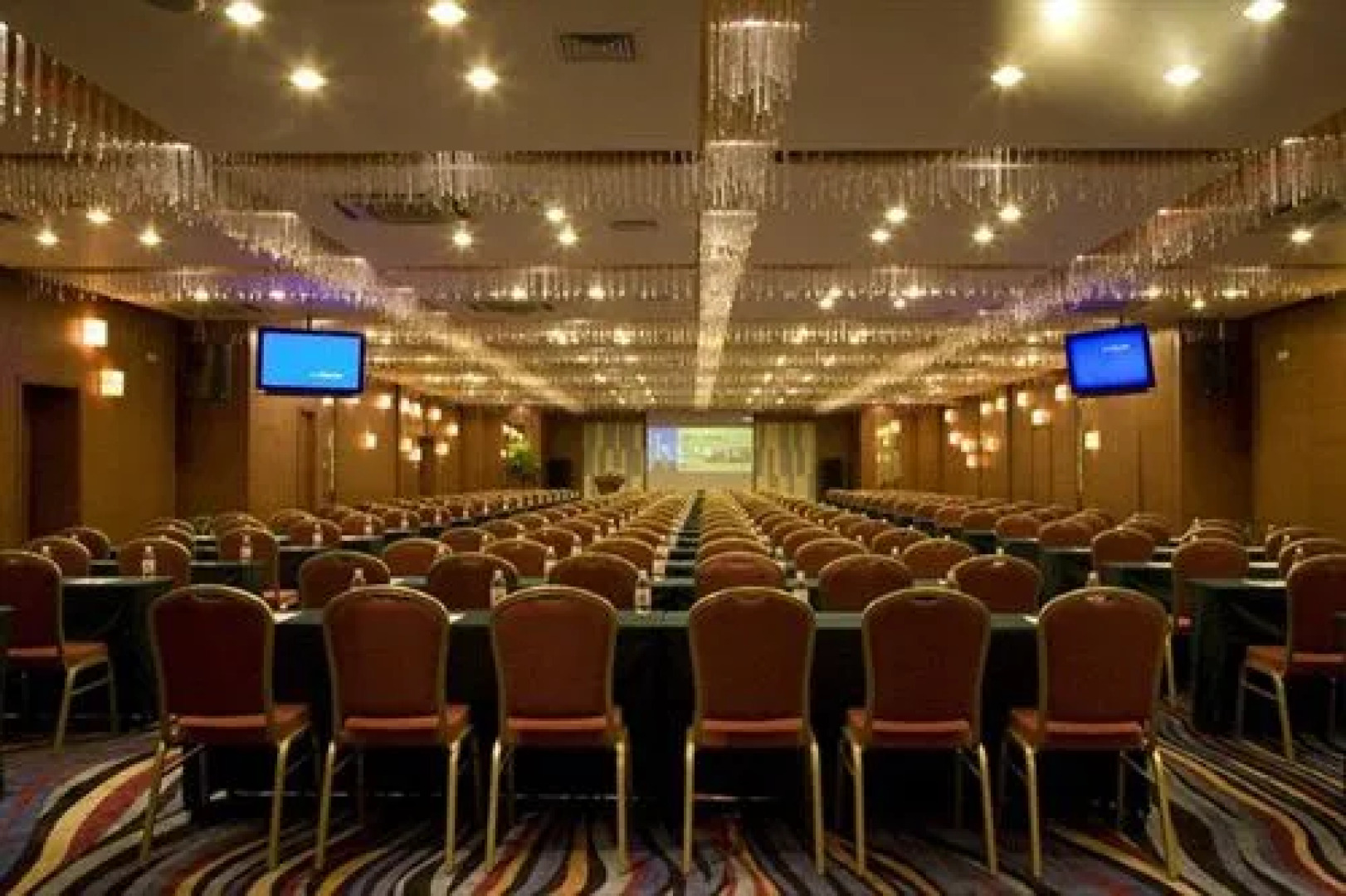 Ariva Qingdao Hotel & Serviced Apartment