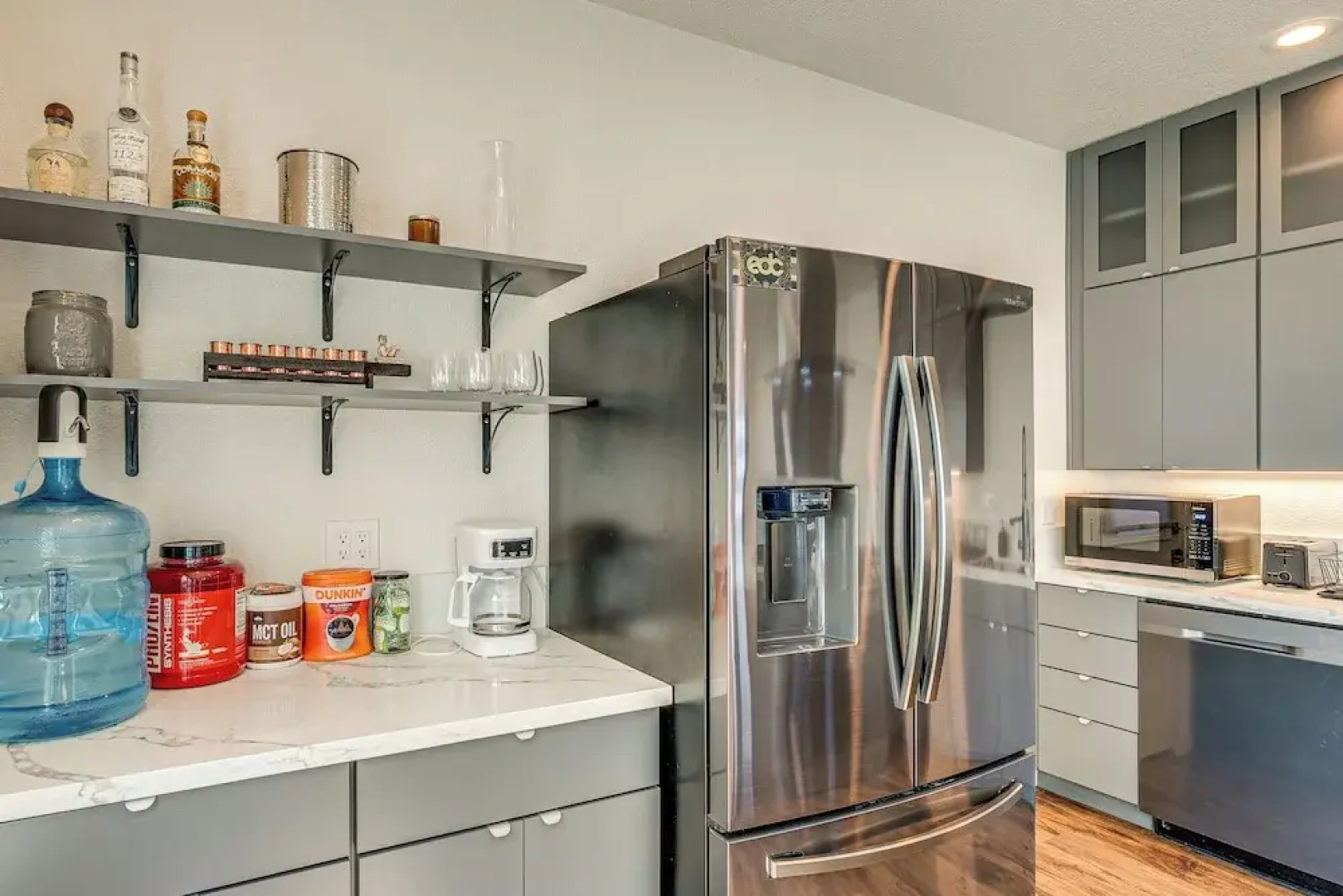 2 Mi to Dtwn: Home w/ Private Pool in Sacramento