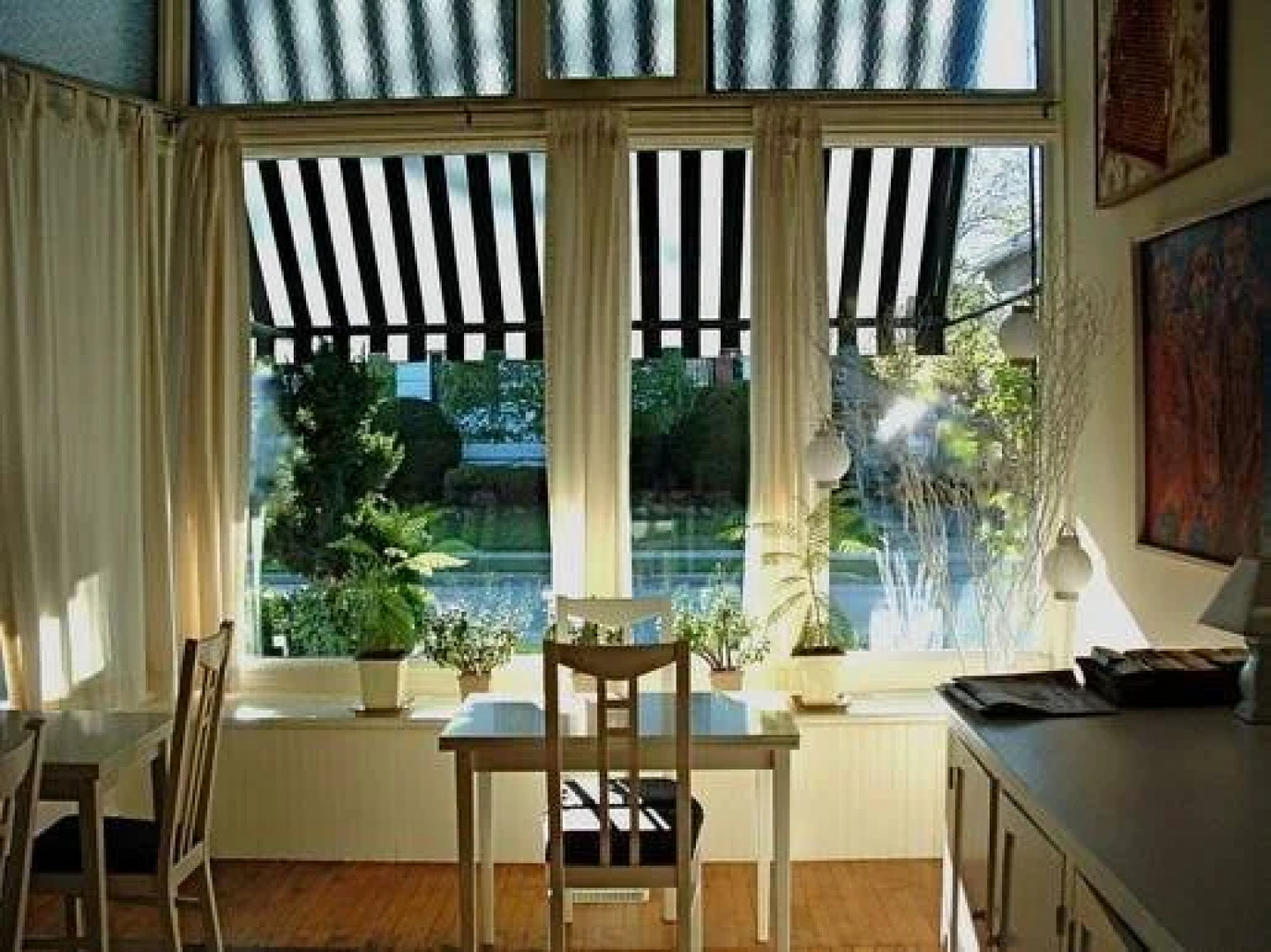 Queen and Albert B&B