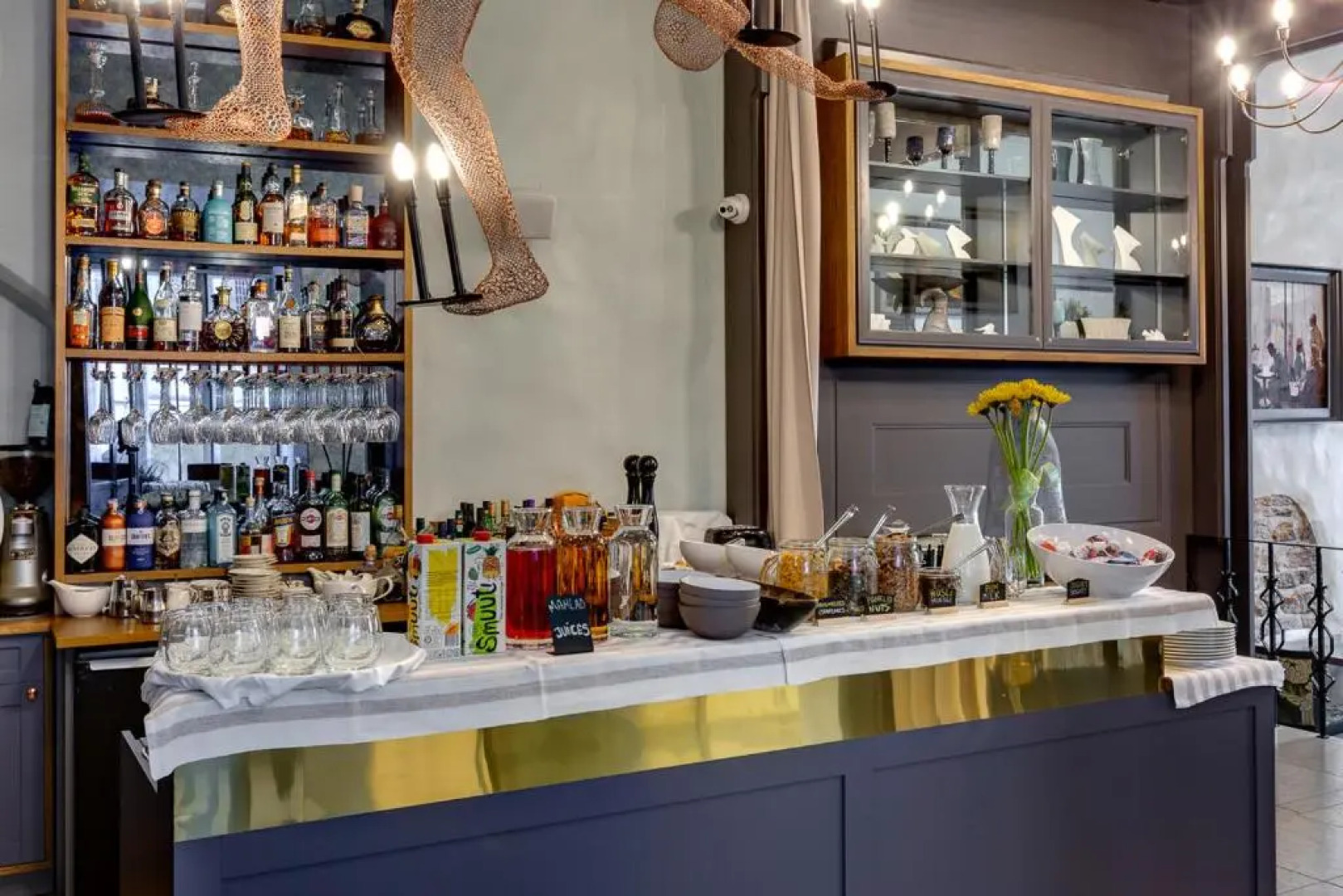 Гостиница CRU