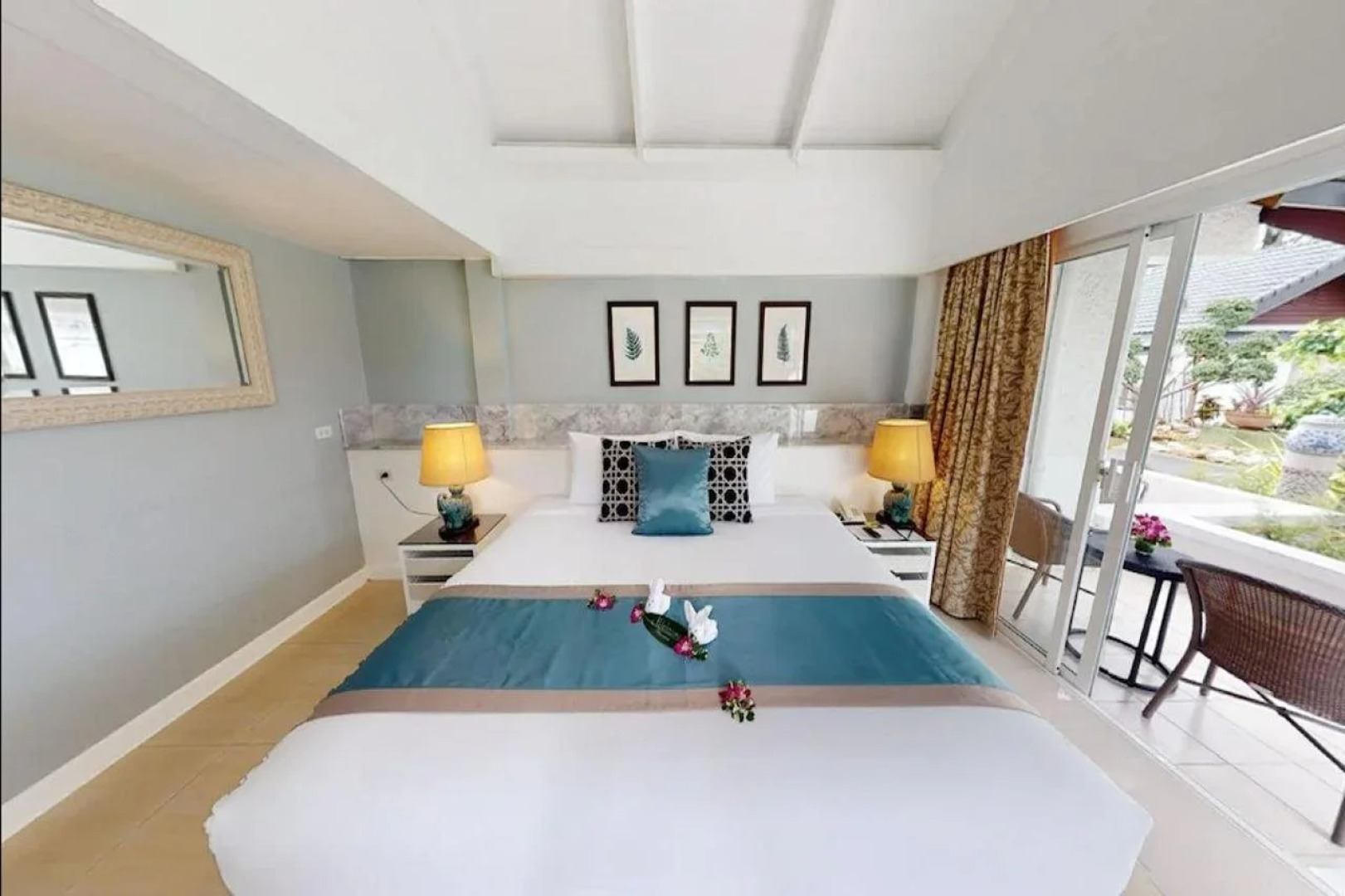 Thavorn Beach Village Resort & Spa Phuket