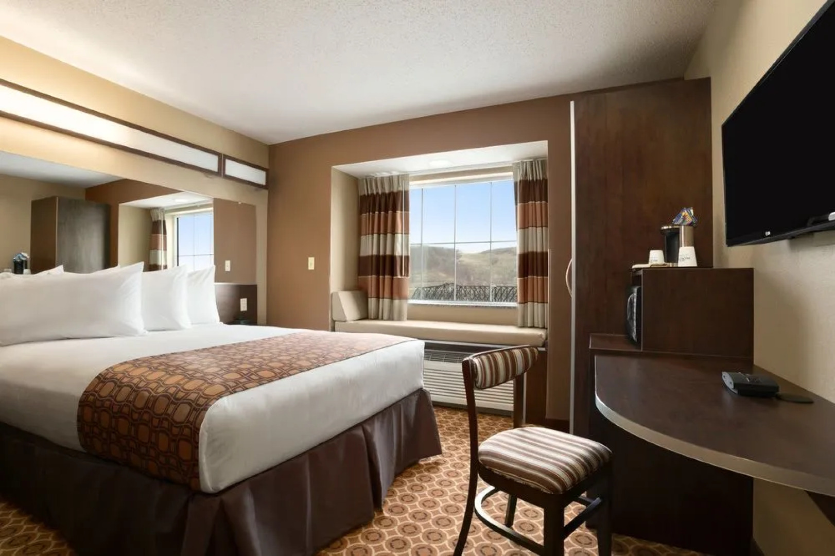 Microtel Inn & Suites by Wyndham Steubenville