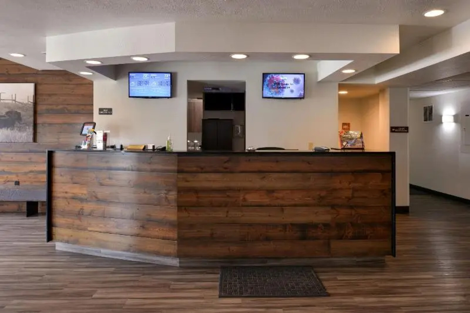 Howard Johnson Ponderay/Sandpoint