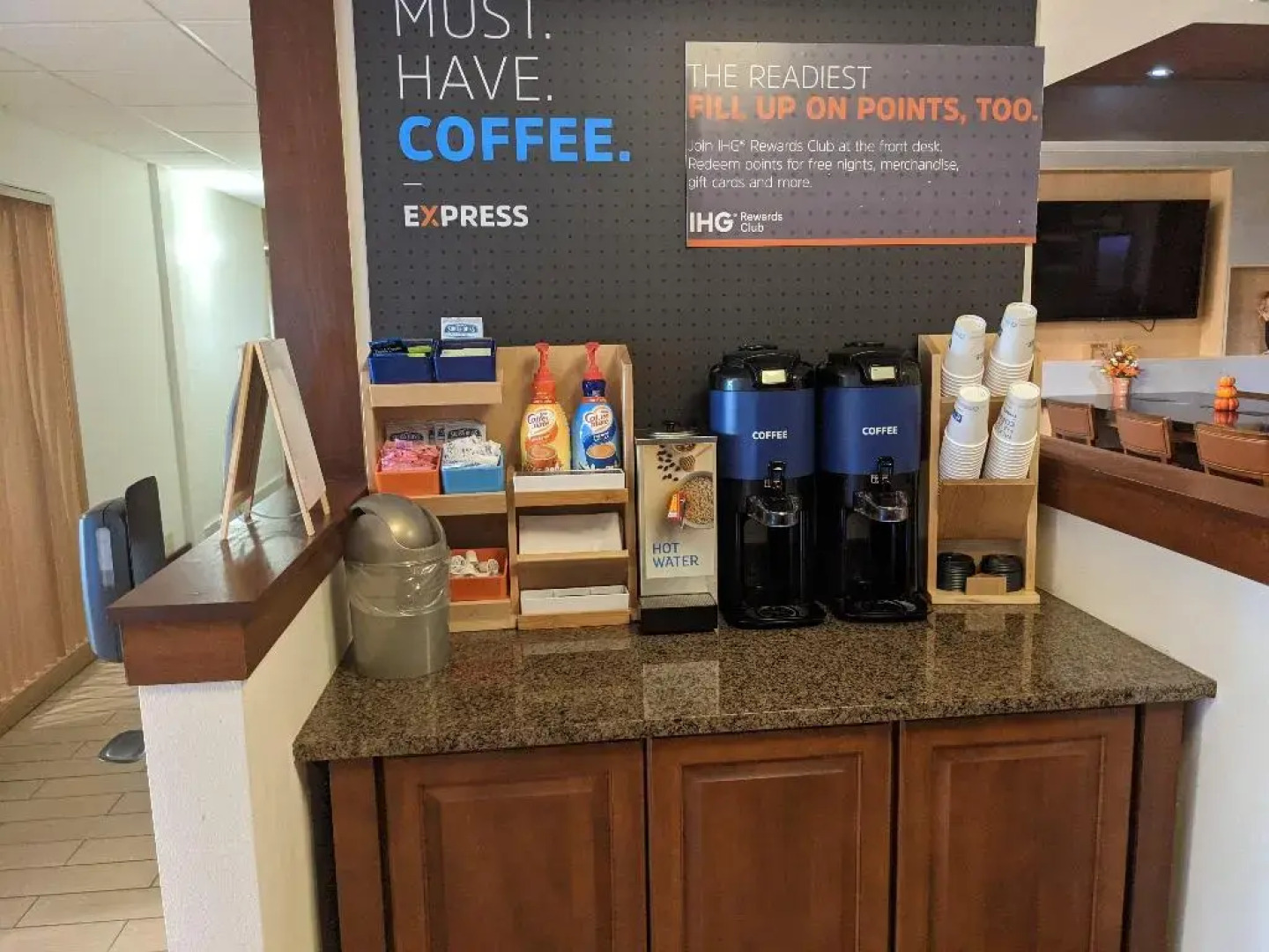 Holiday Inn Express Cedar Rapids (Collins Rd) by IHG