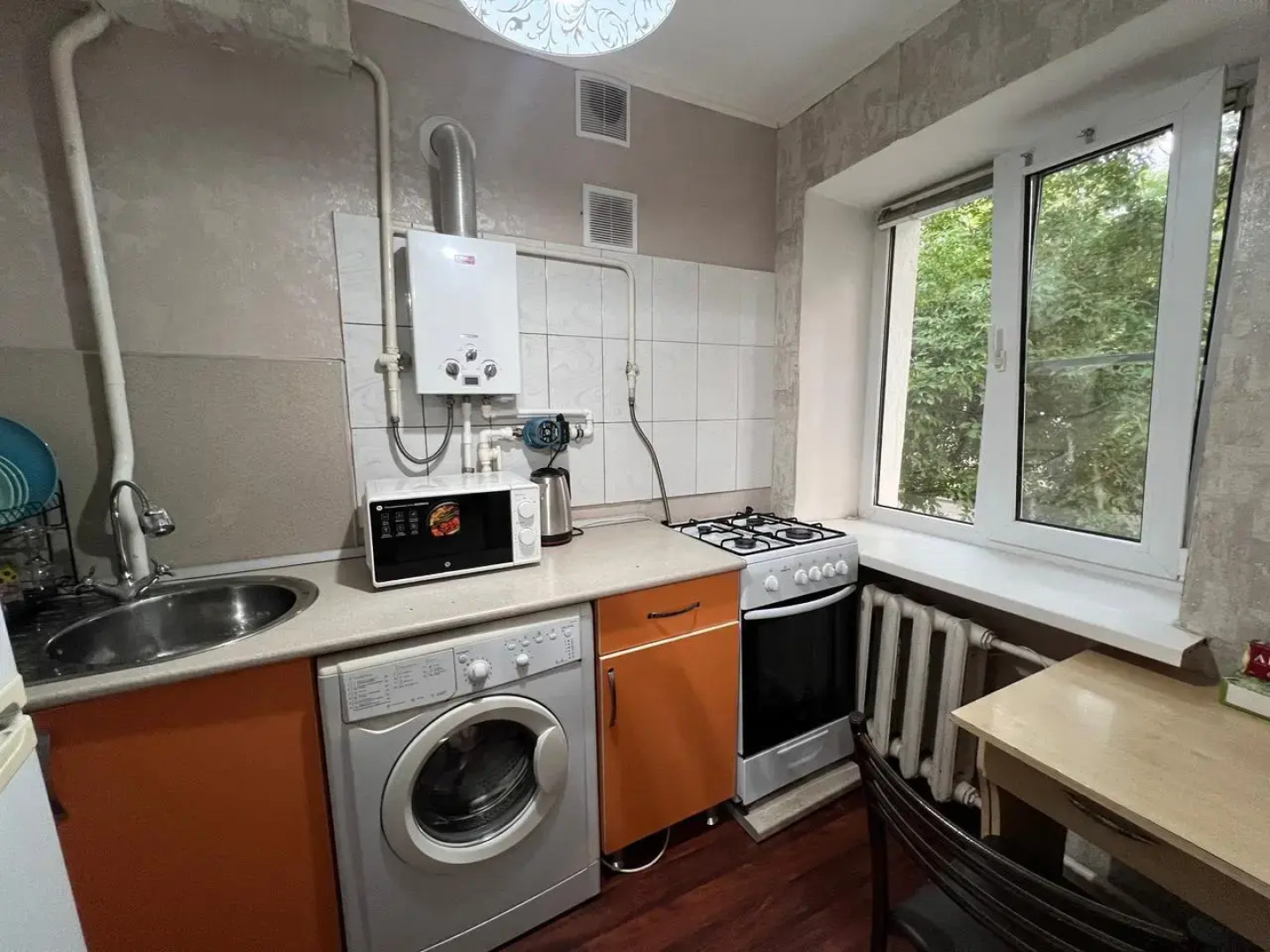 Апартаменты Apart MV (Апарт МВ) на проспекте  Карла Маркса 78