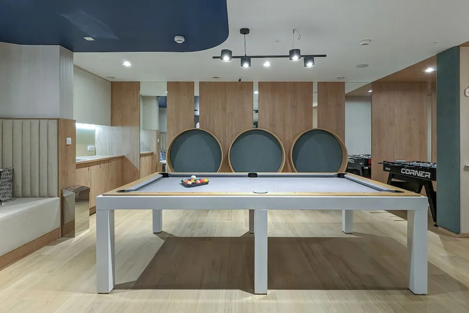 Two-bedroom Accepting Pets by Renters