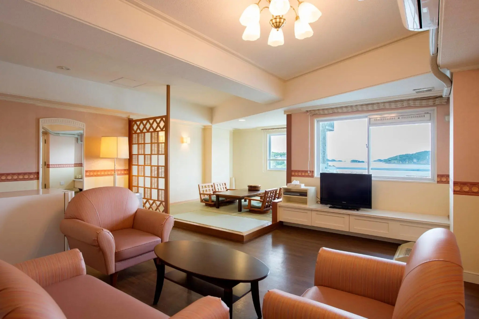 Izumigo Toba Dog Paradise Hotel