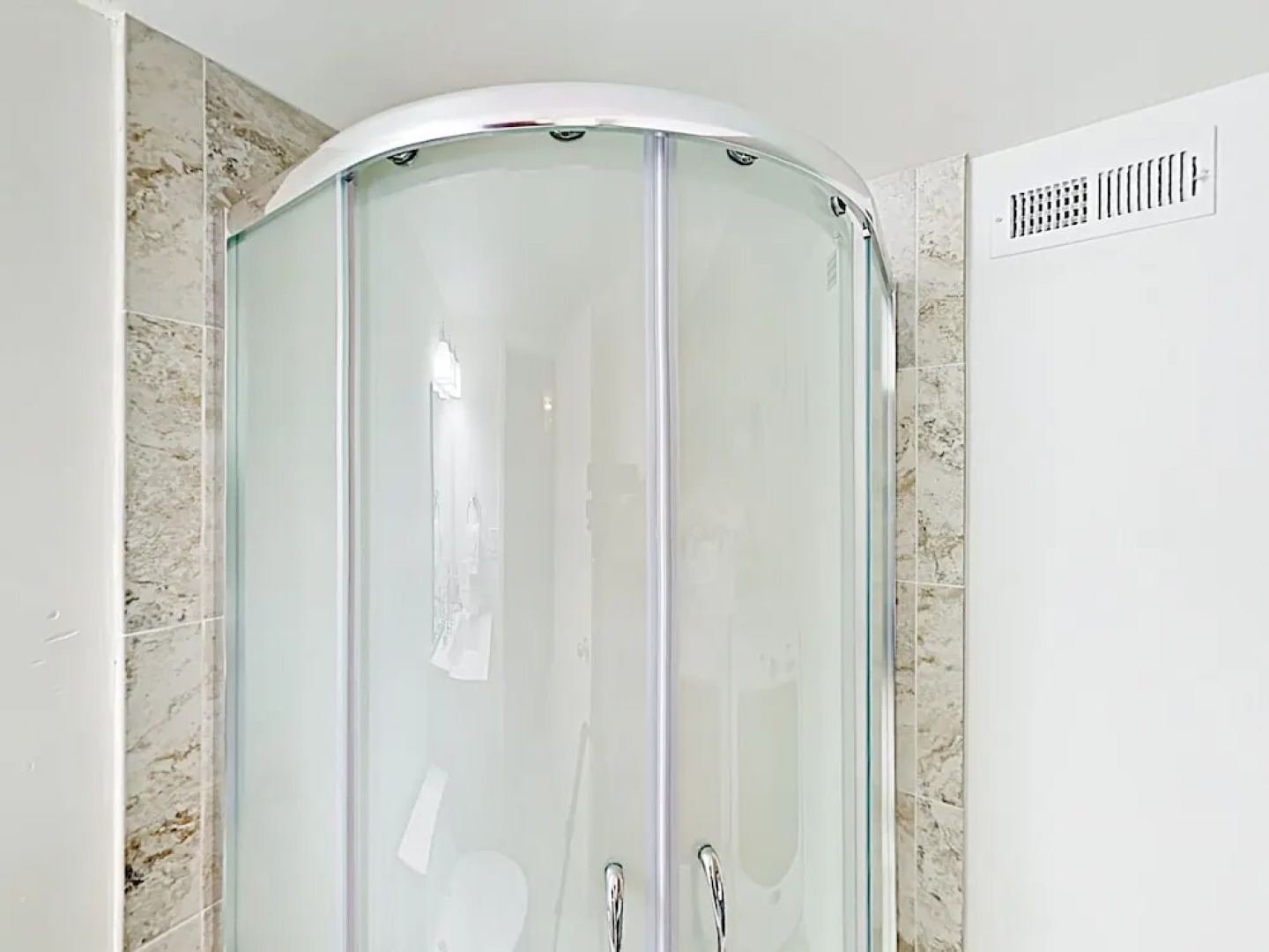 266 Lake Arrowhead - 4 Br Home