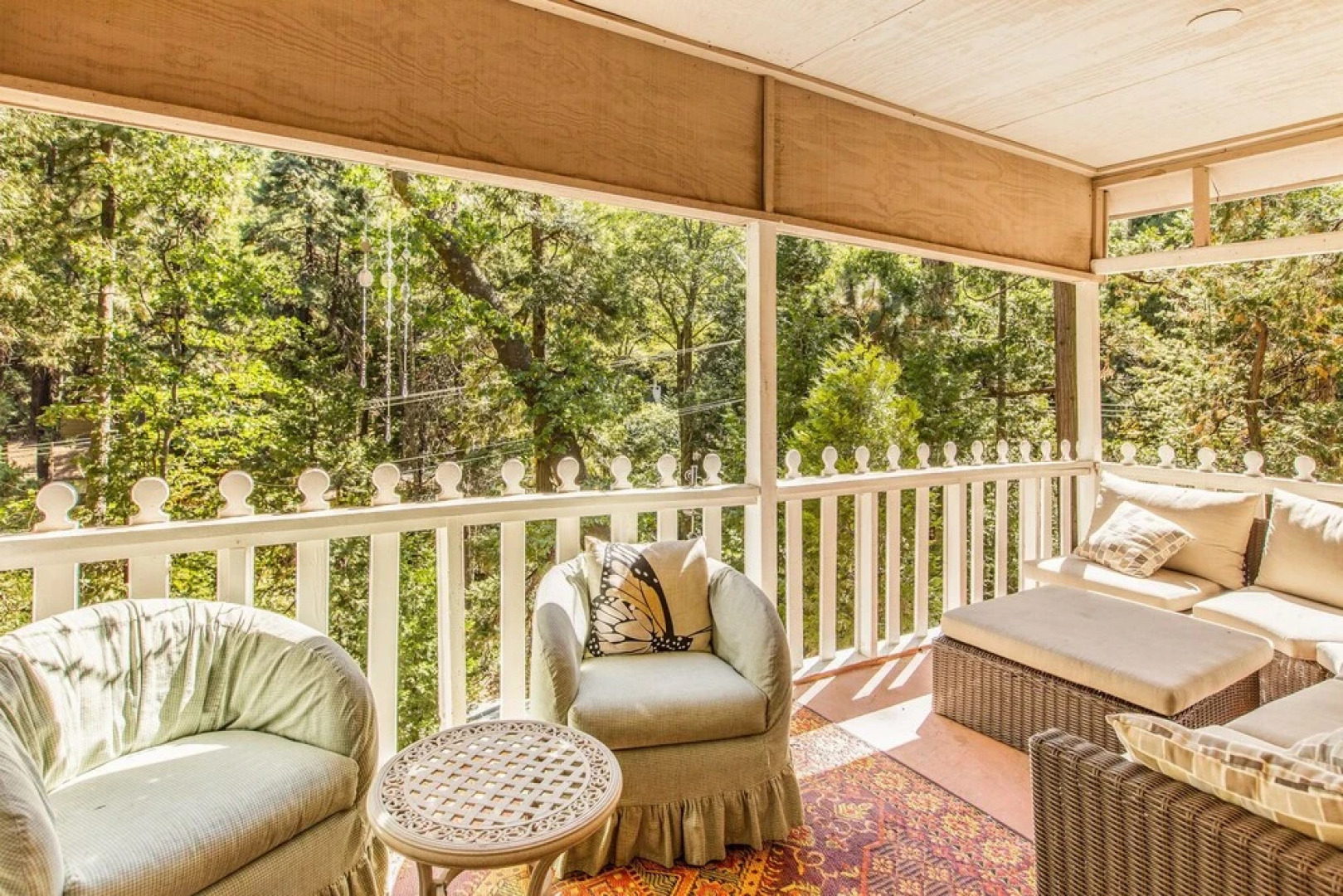 The Cottage - Charming Home 2 Bedrooms 2 Bathrooms Home