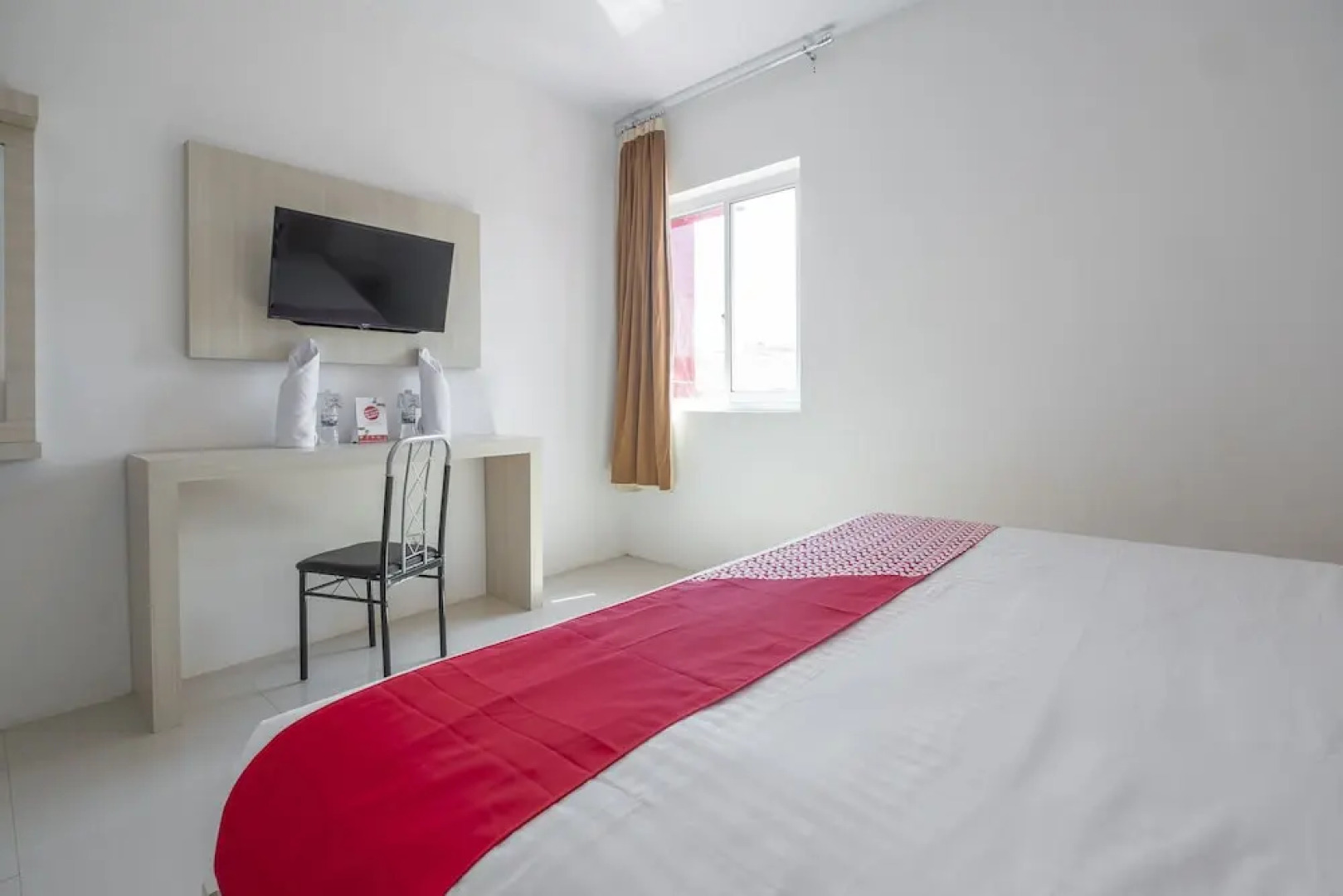 OYO 1633 Hotel Darma Nusantara 3