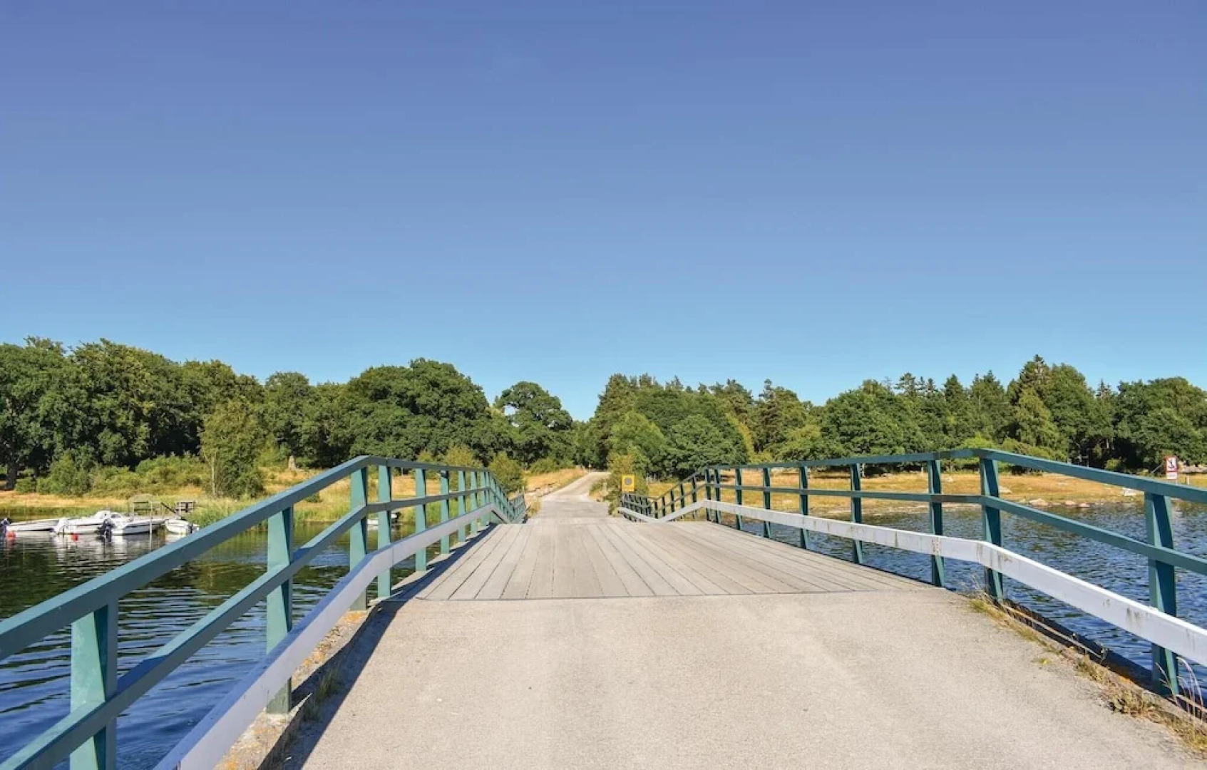 Nice Apartment in Listerby With 1 Bedrooms and Wifi