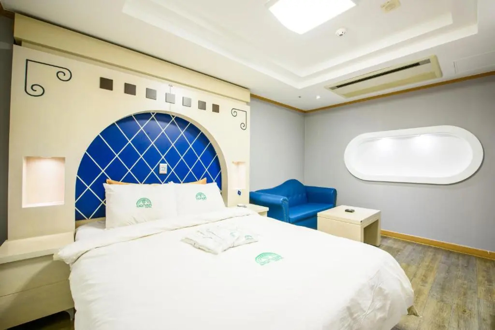 Kang Neung Dong-a Hotel