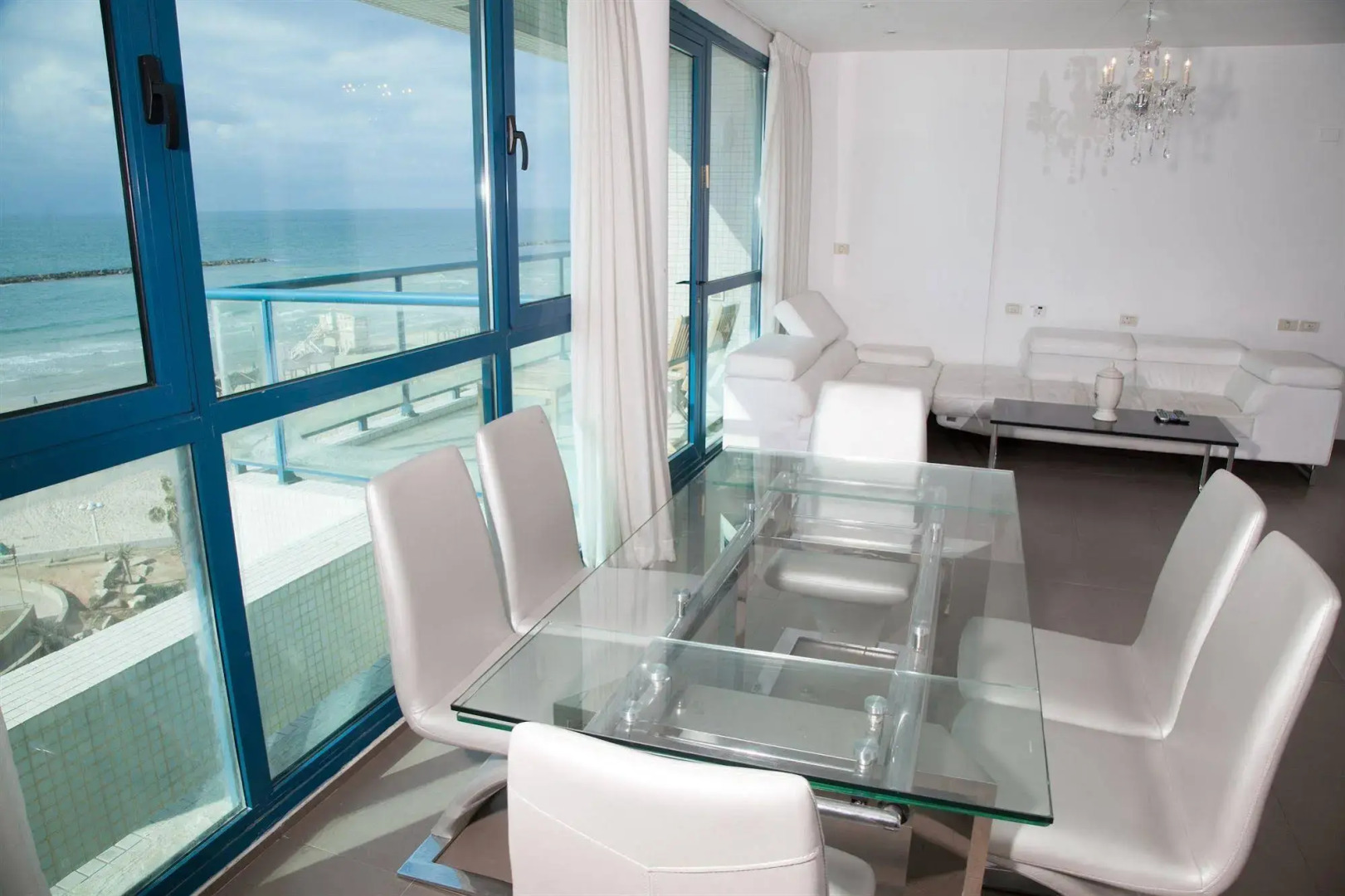 The Sea Apartments Tel Aviv by different locations