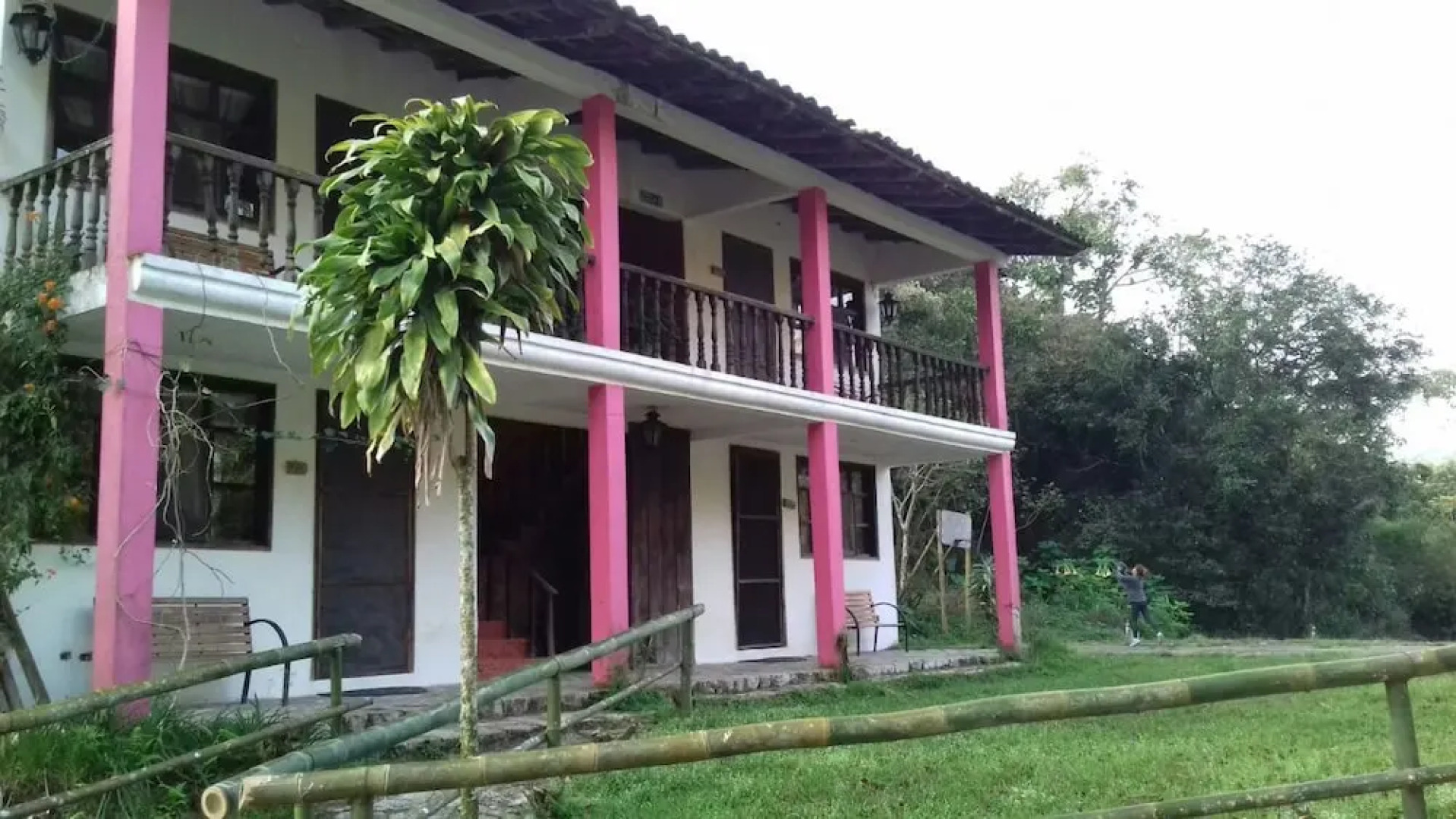 Hotel & Cabañas amara Café