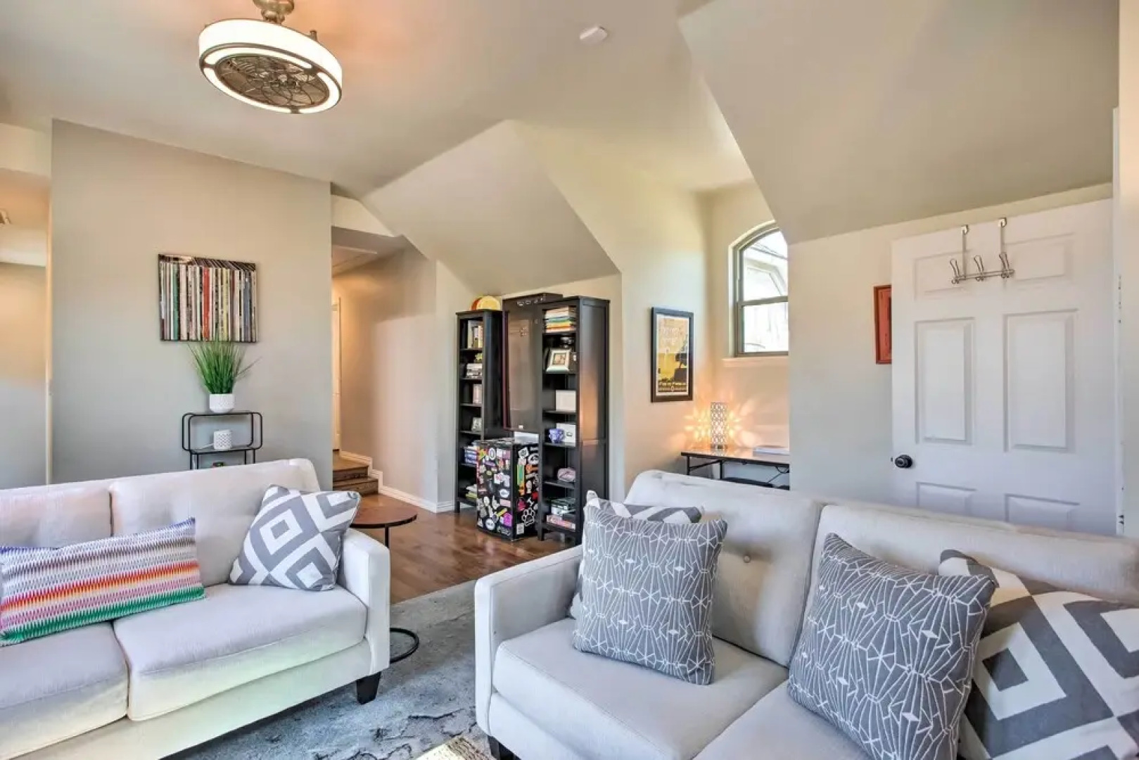 Luxe & Large Flower Mound Home on 1 Acre w/ Pond!