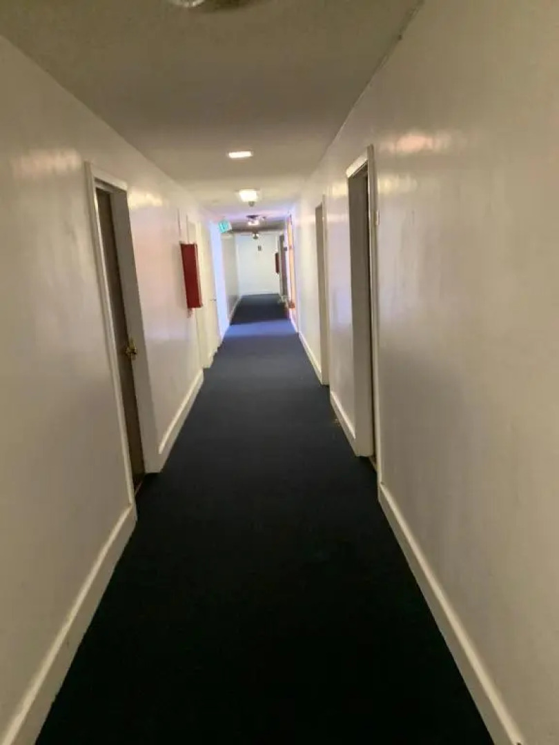 Encore Inn Inglewood