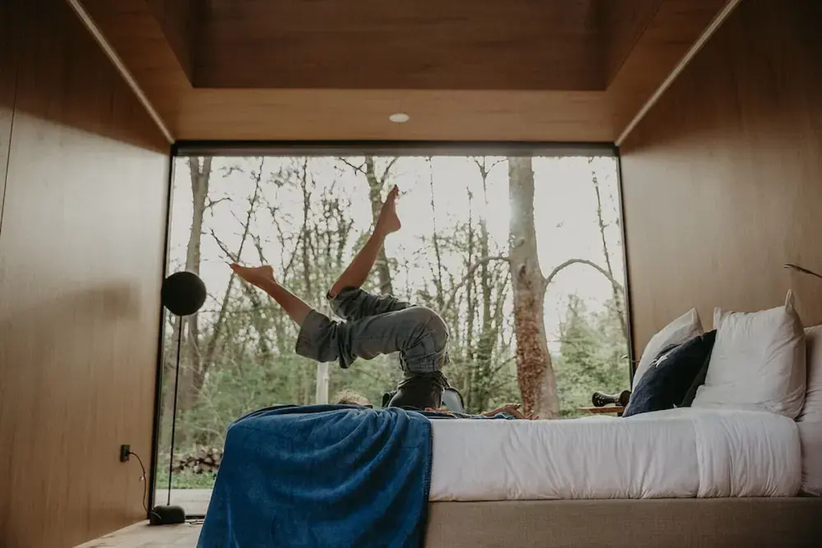 Bleu Minuit La Source