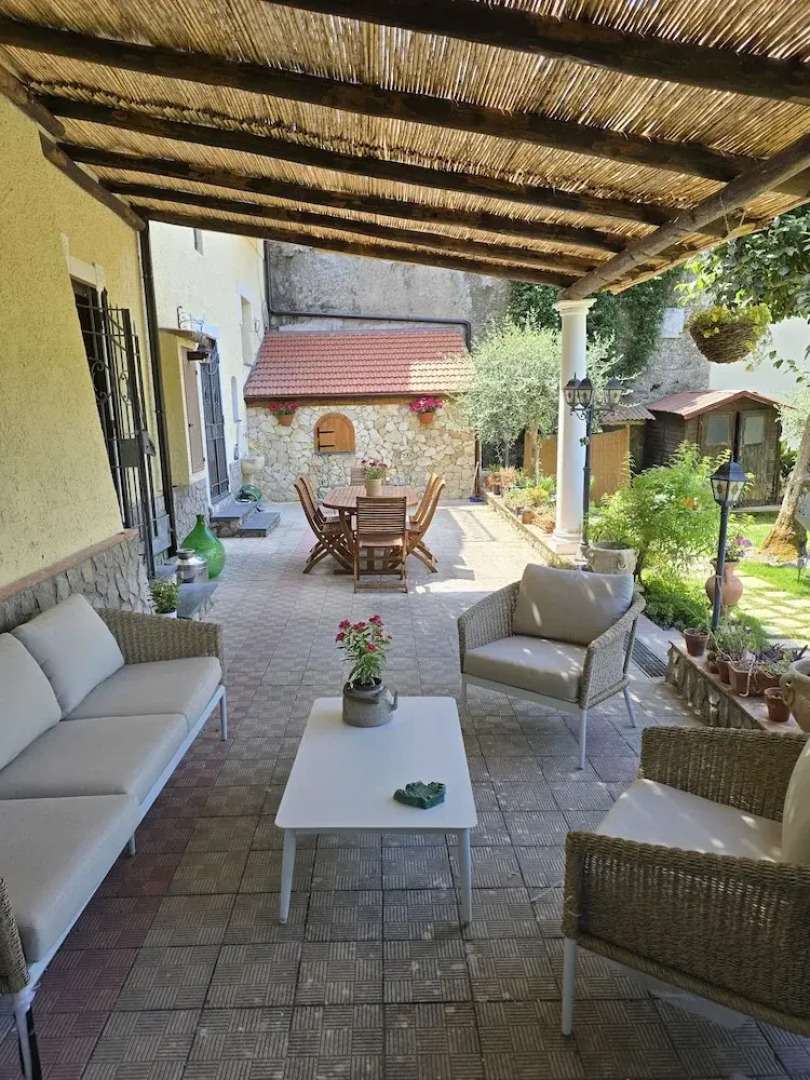 Tramonti Divini Amalfi Country House