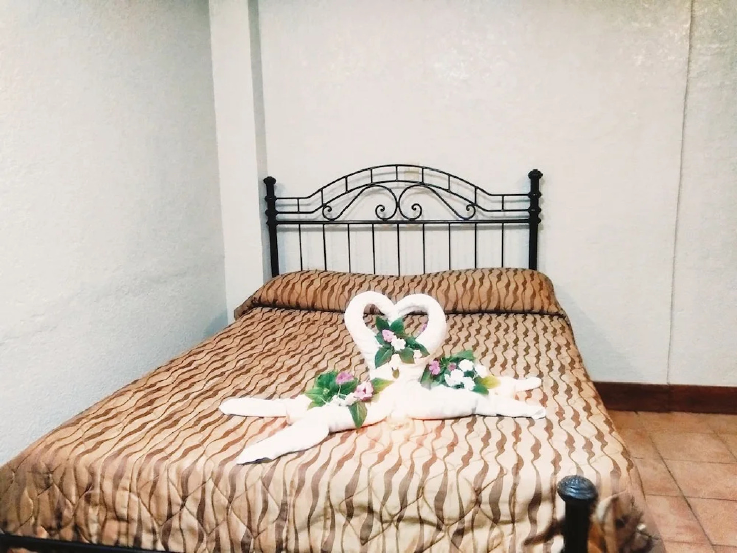 MC Mountain Home Apartelle