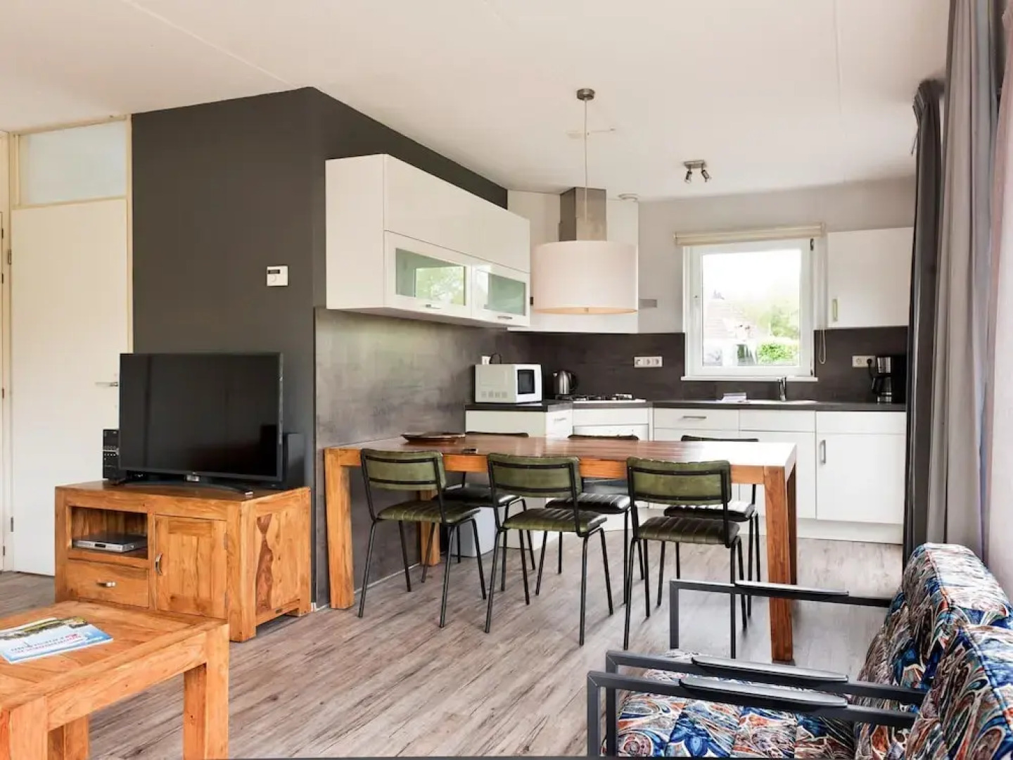 Bungalow in Friesland With Private Spa & Sloop