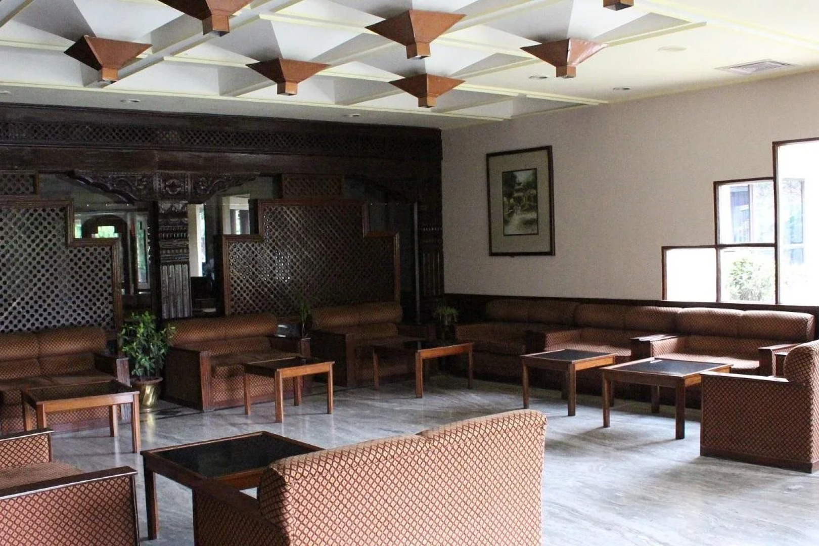 Hotel Nirvana Luxury International