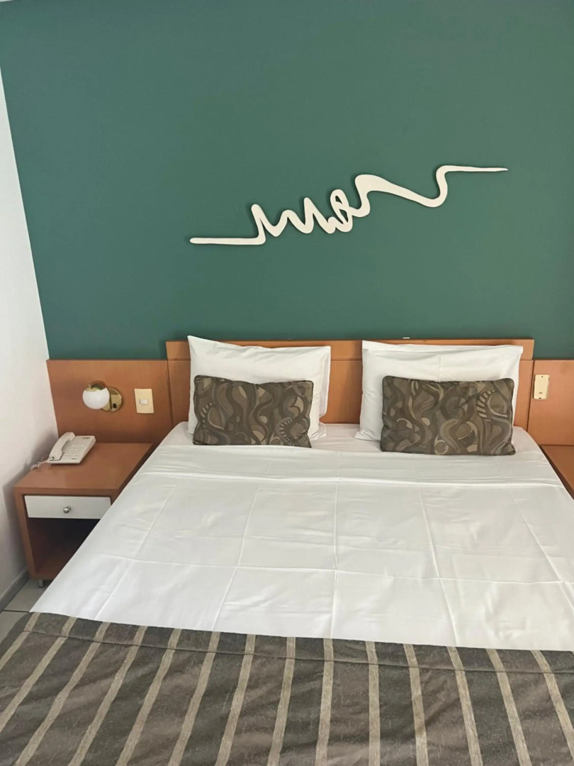 Bristol Praia do Canto